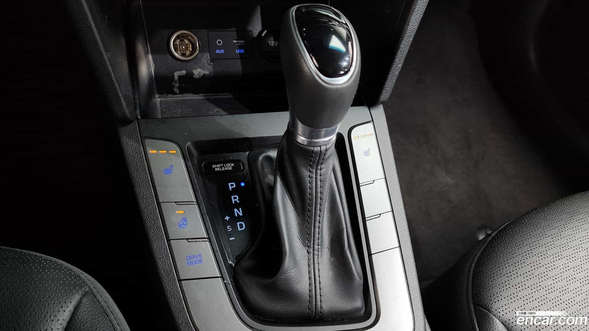 AVANTE Hyundai 2019.7-INNER-009