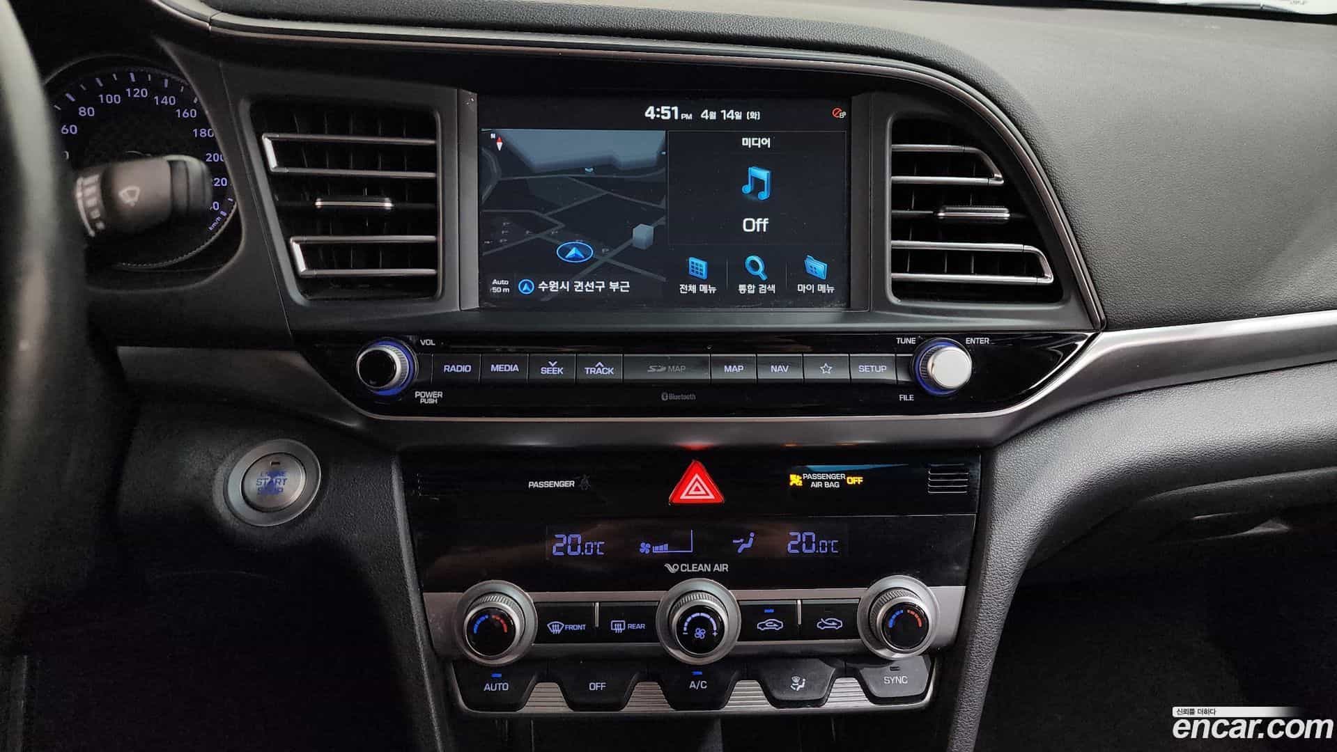 AVANTE Hyundai 2019.7-OPTION-017