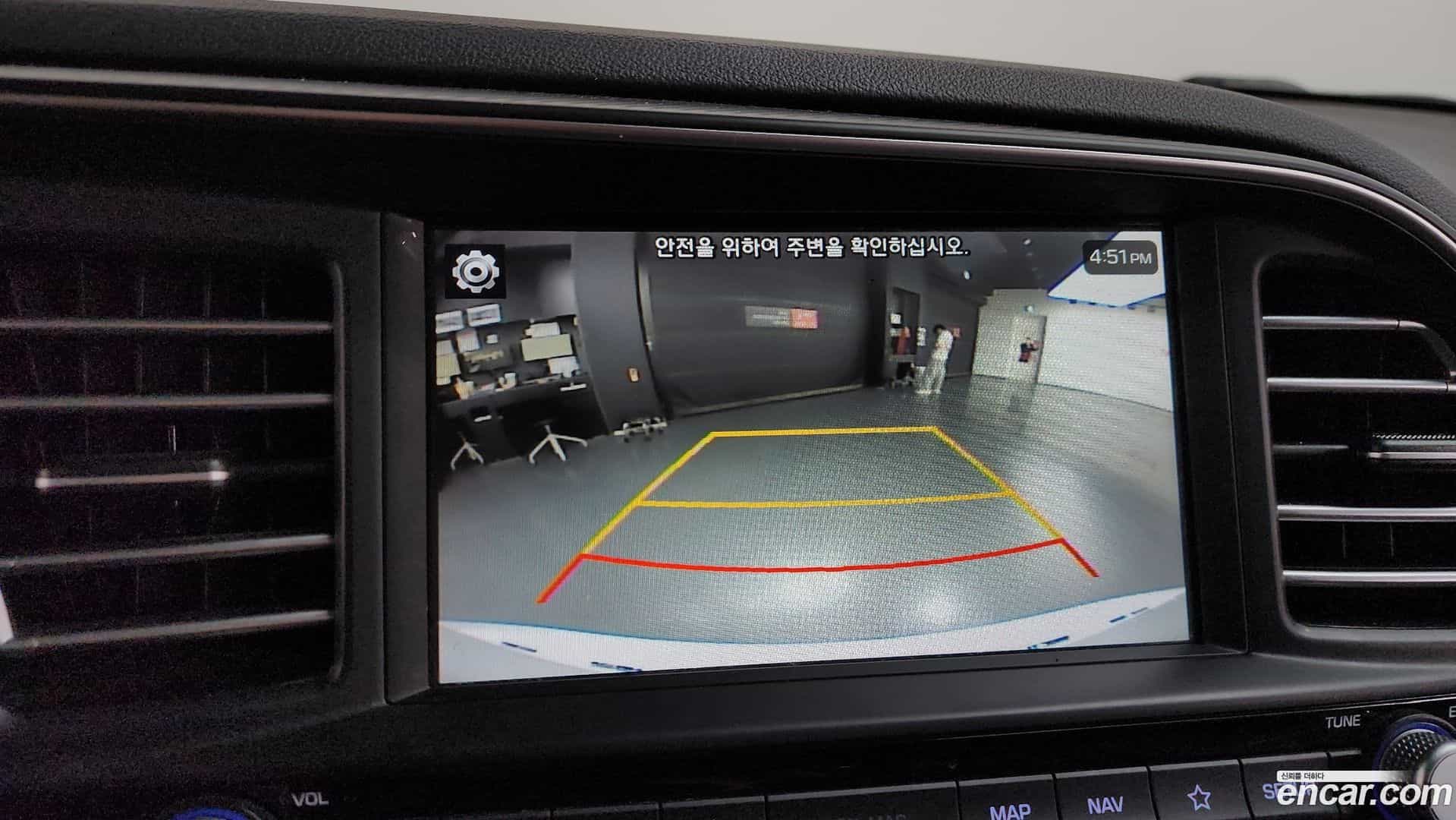AVANTE Hyundai 2019.7-OPTION-018