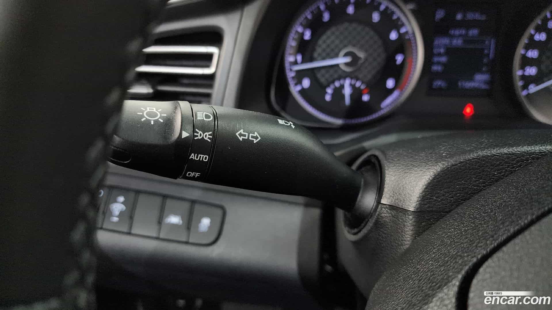 AVANTE Hyundai 2019.7-OPTION-021