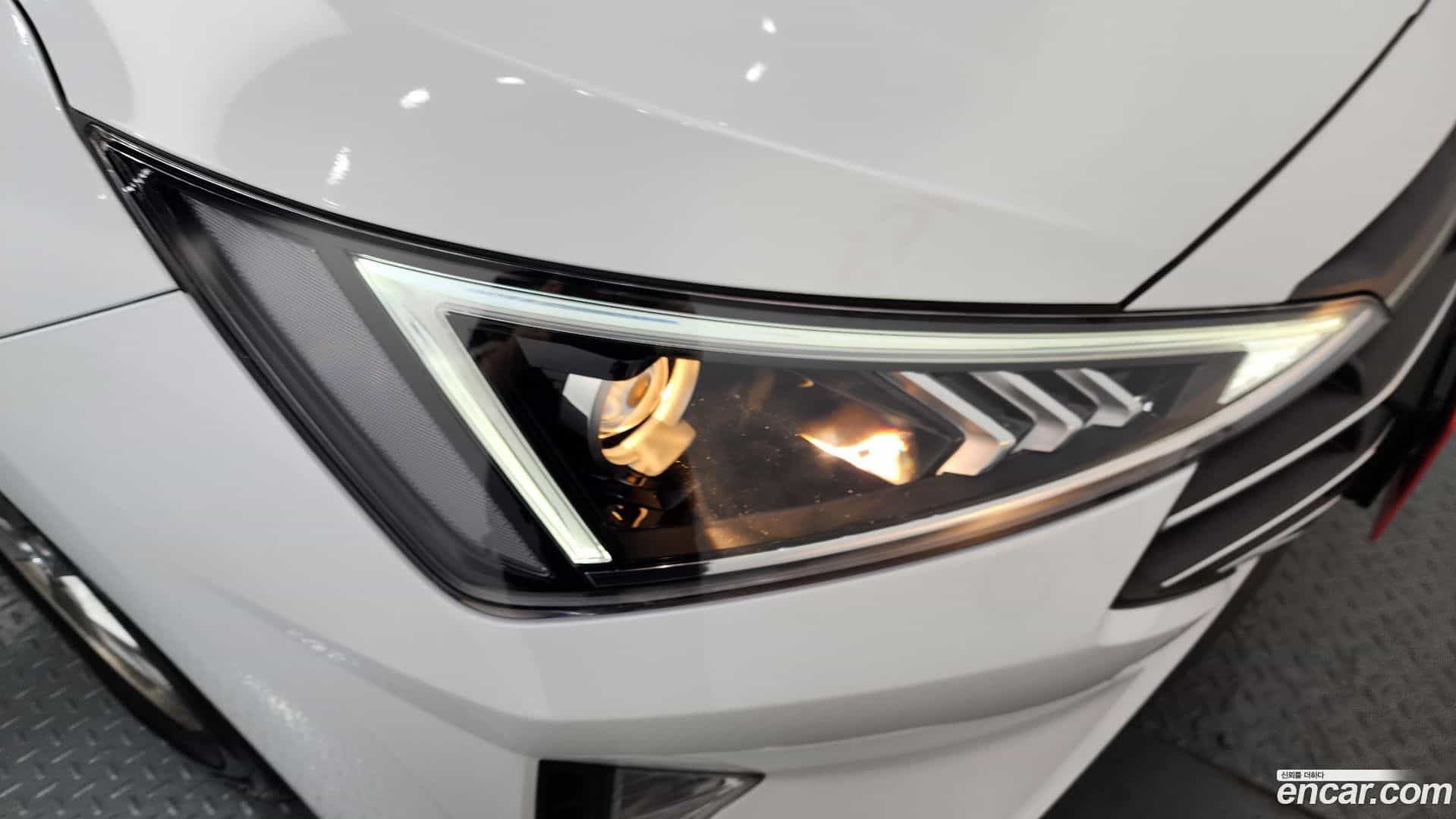AVANTE Hyundai 2019.7-OUTER-032