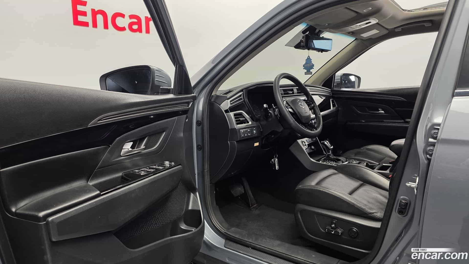 KORANDO KG Mobility 2022.8-INNER-010