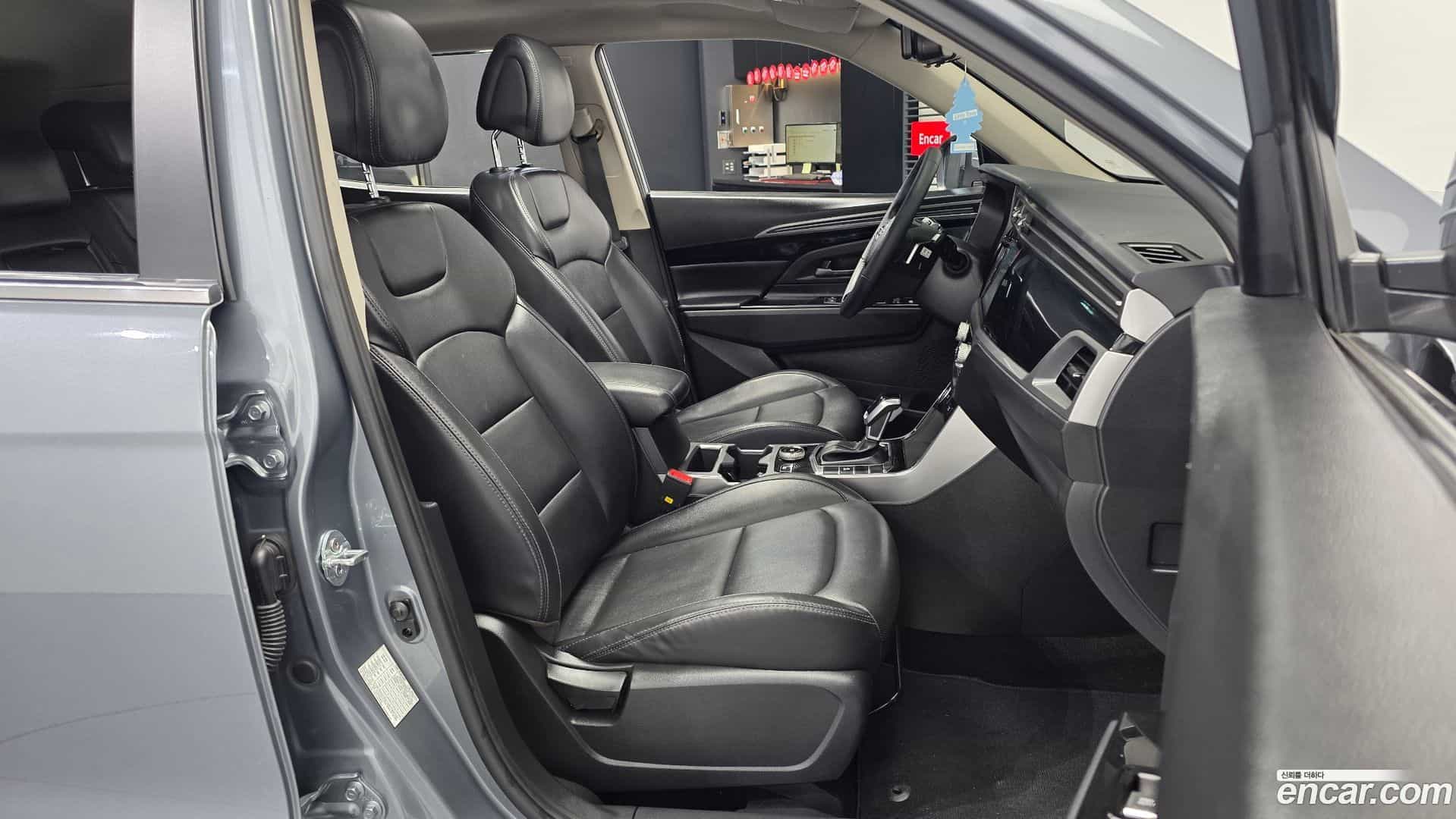 KORANDO KG Mobility 2022.8-OPTION-015