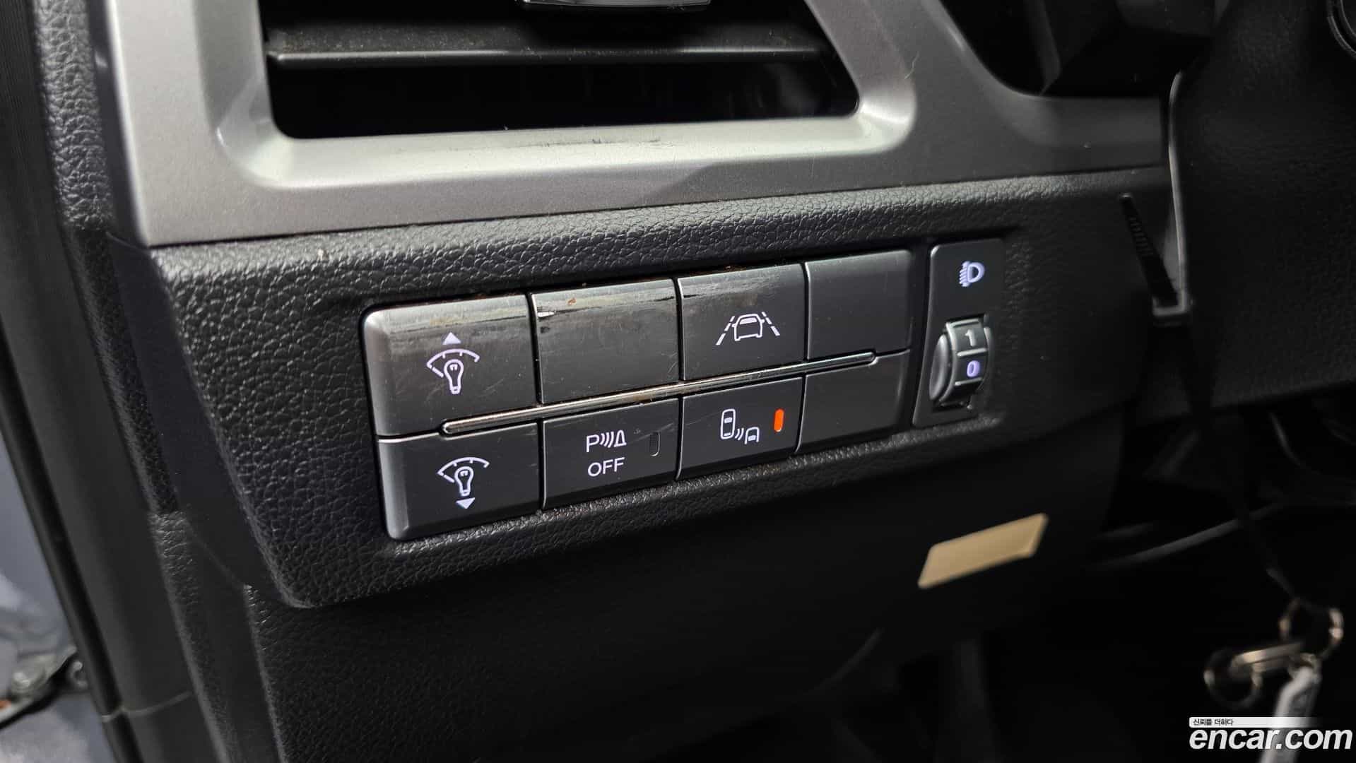 KORANDO KG Mobility 2022.8-OPTION-020