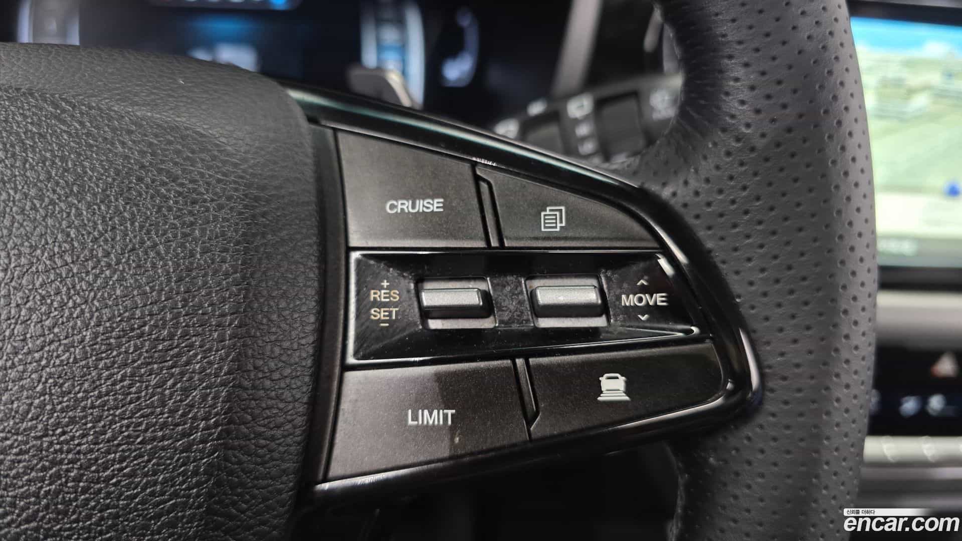 KORANDO KG Mobility 2022.8-OPTION-044