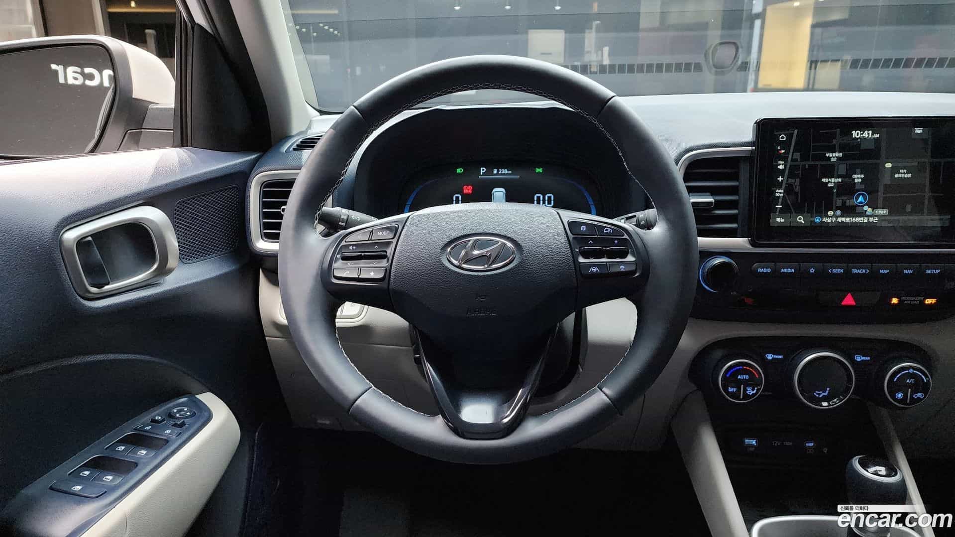 Venue Hyundai 2025.7-OPTION-018
