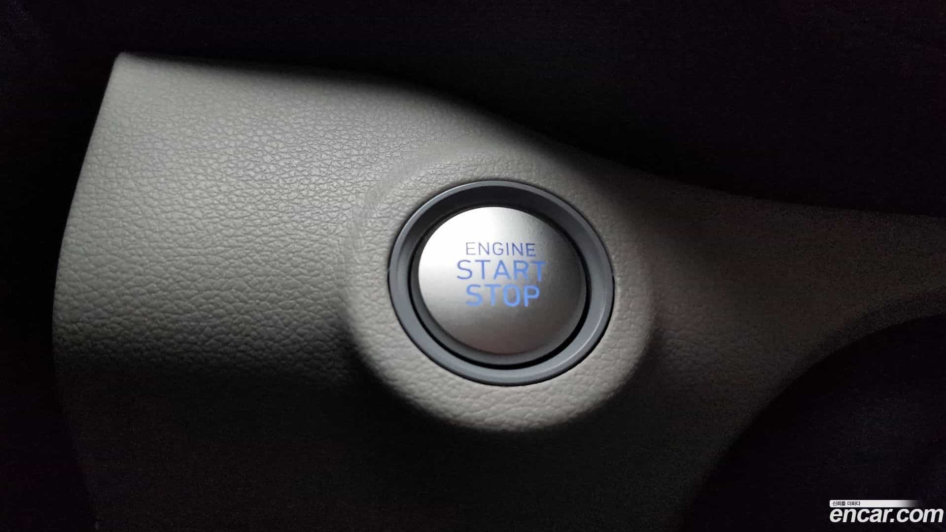 Venue Hyundai 2025.7-OPTION-019