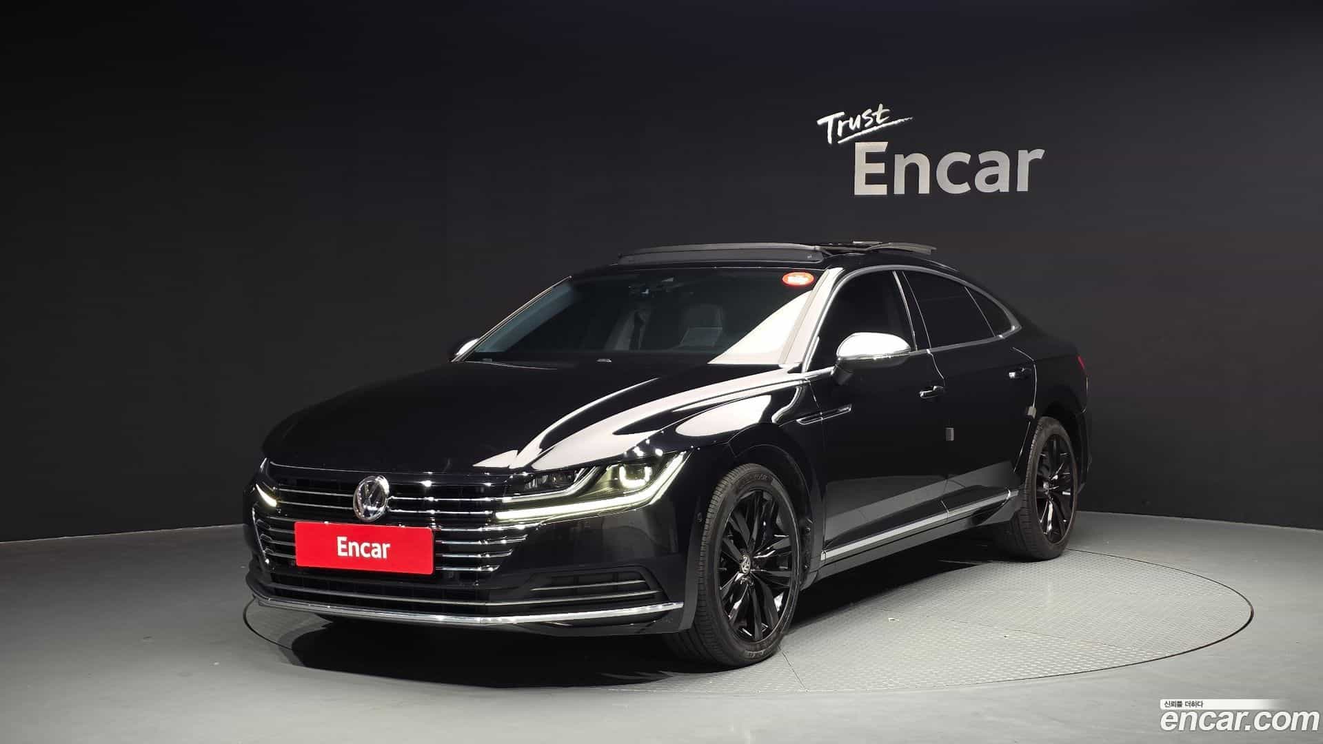 Arteon Volkswagen 2018.11-OUTER-001