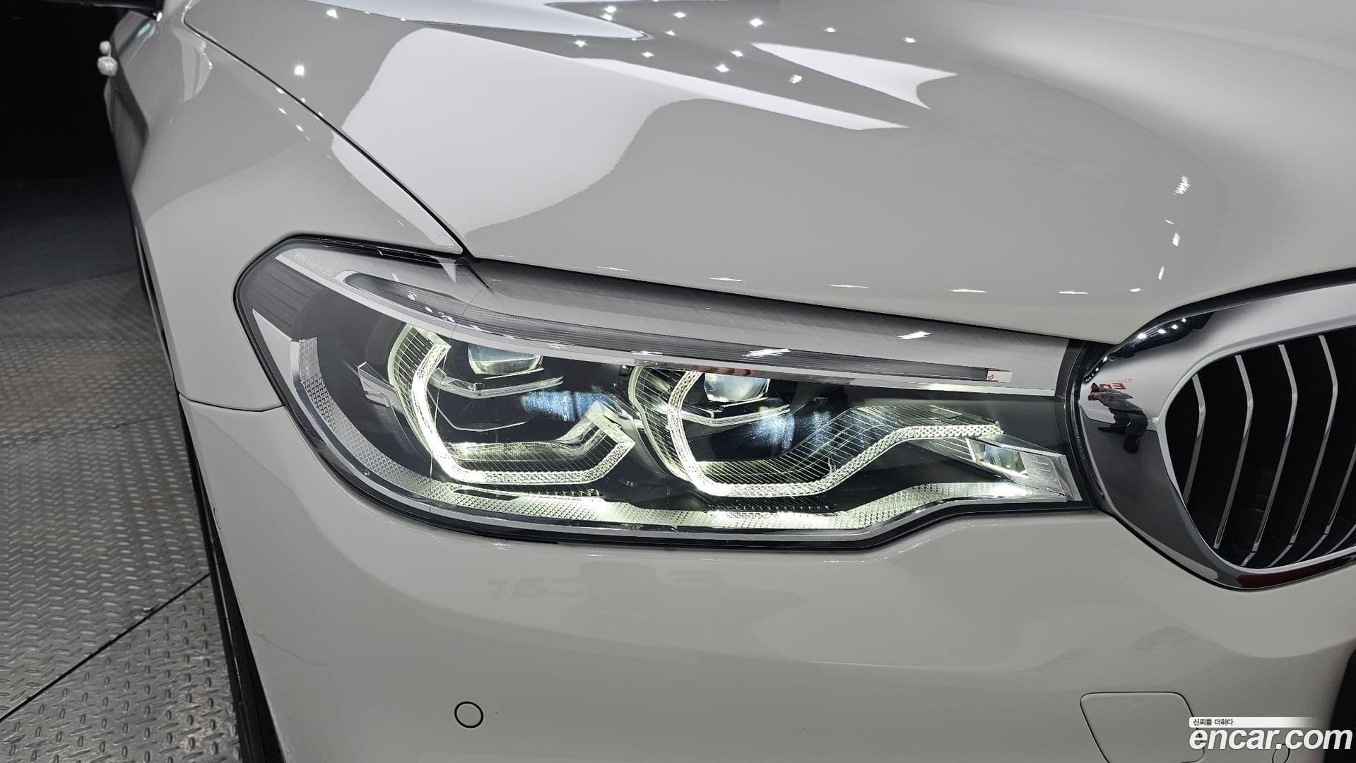 Main__Slider__Photo:5-Series BMW 2020.11-21