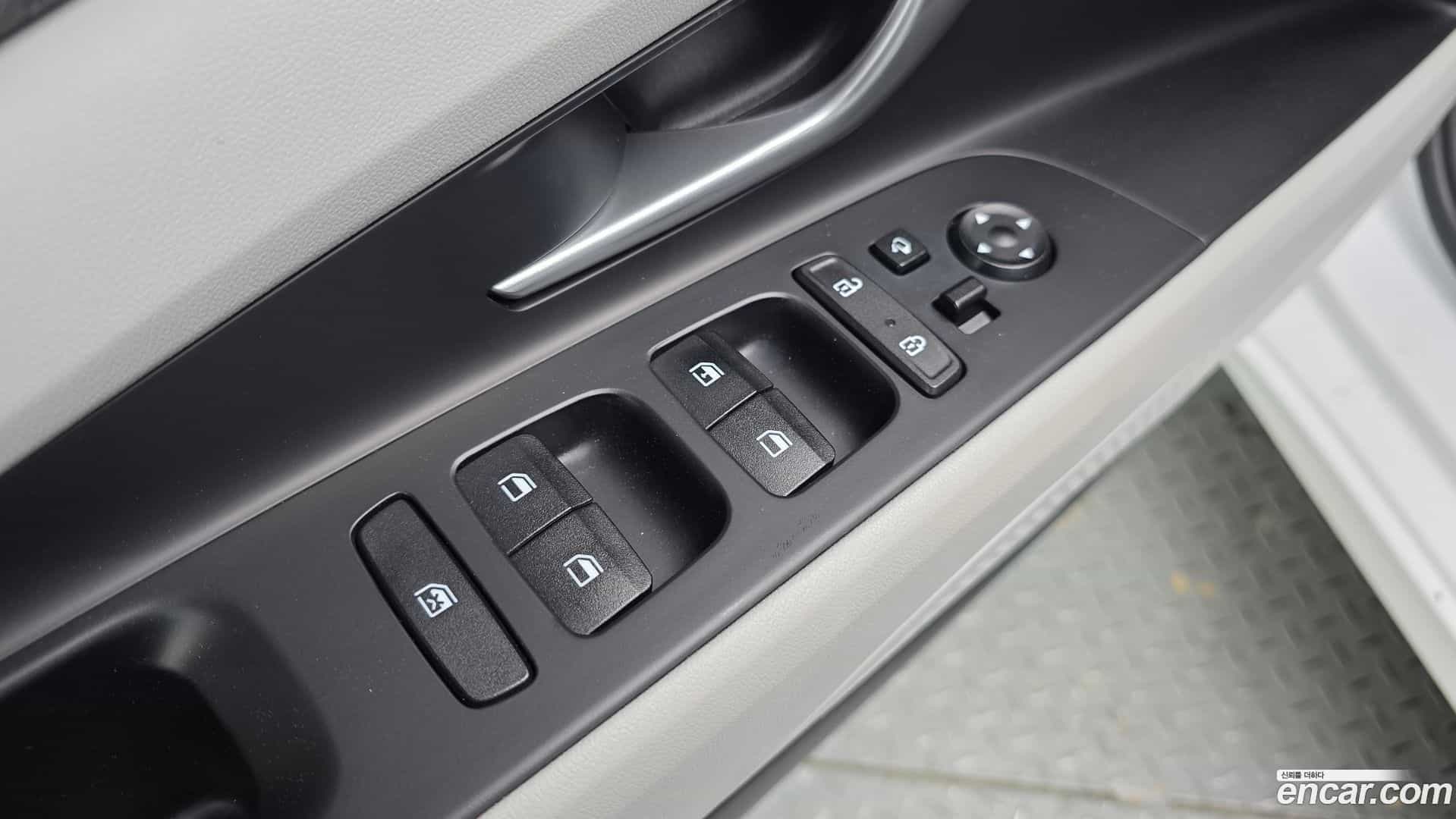 AVANTE Hyundai 2020.8-OPTION-016