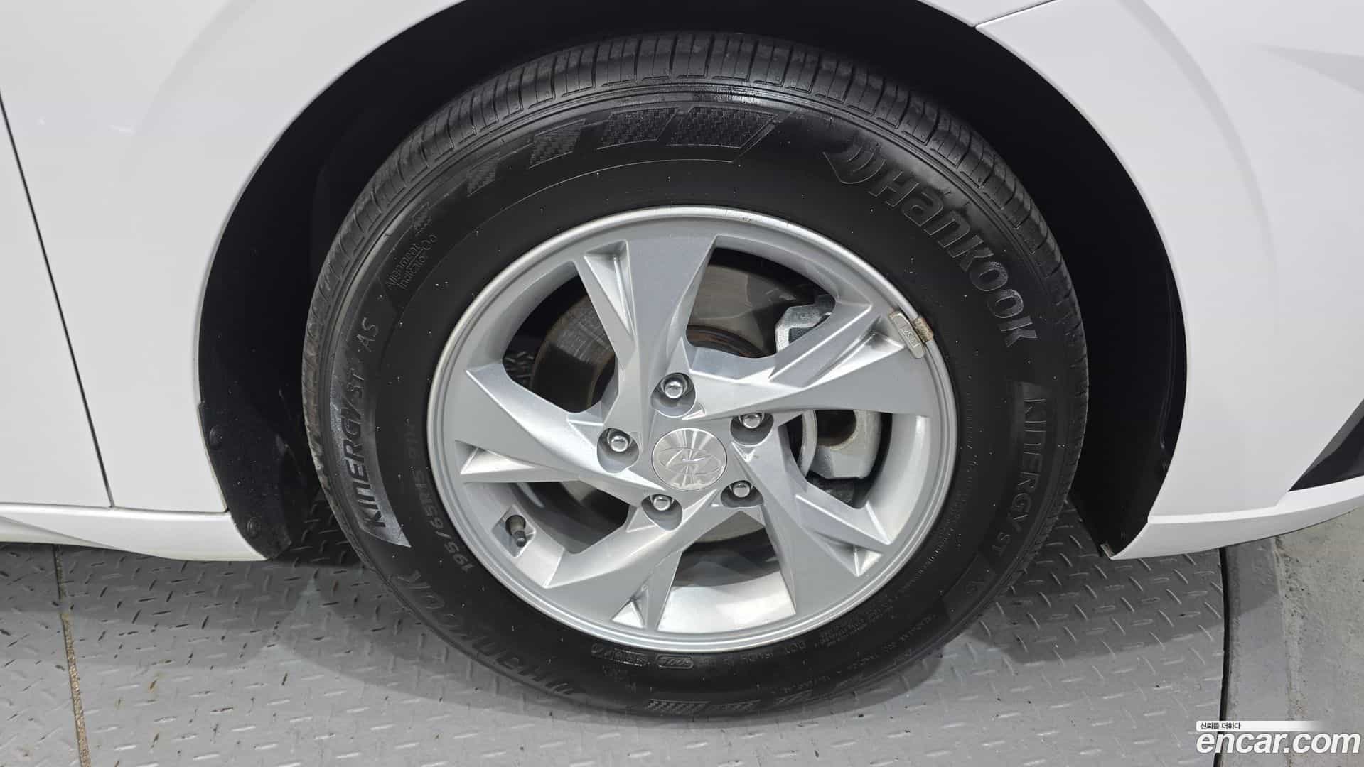 AVANTE Hyundai 2020.8-OUTER-031
