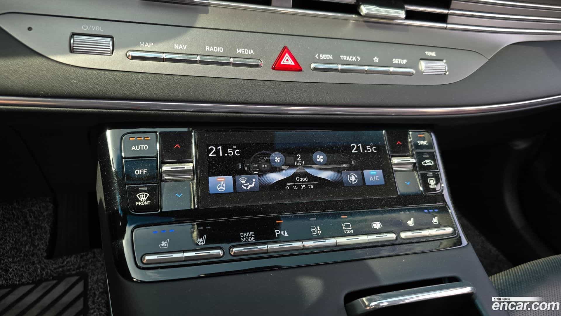 Grandeur Hyundai 2020.2-OPTION-046