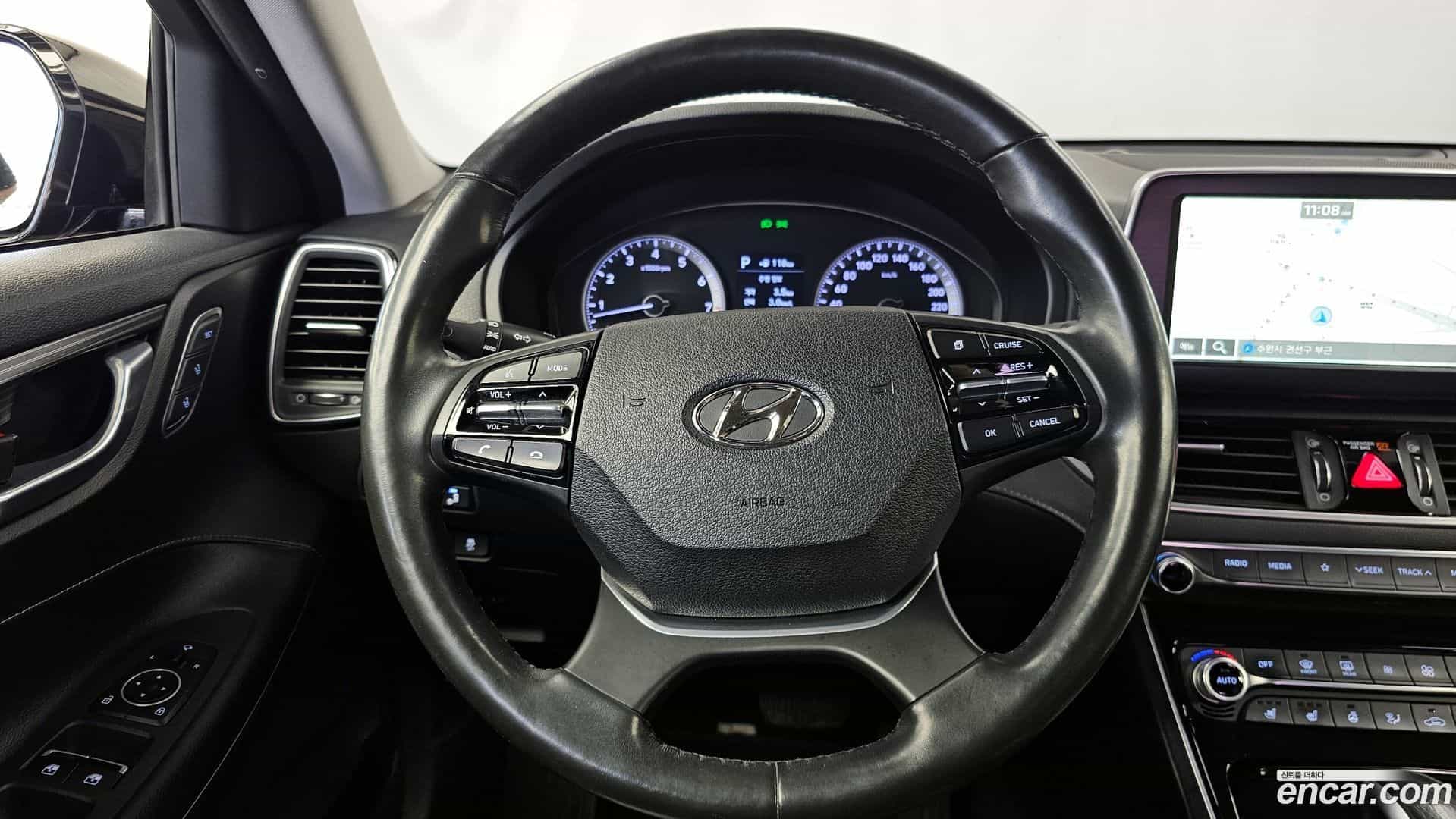 Grandeur Hyundai 2017.2-OPTION-017