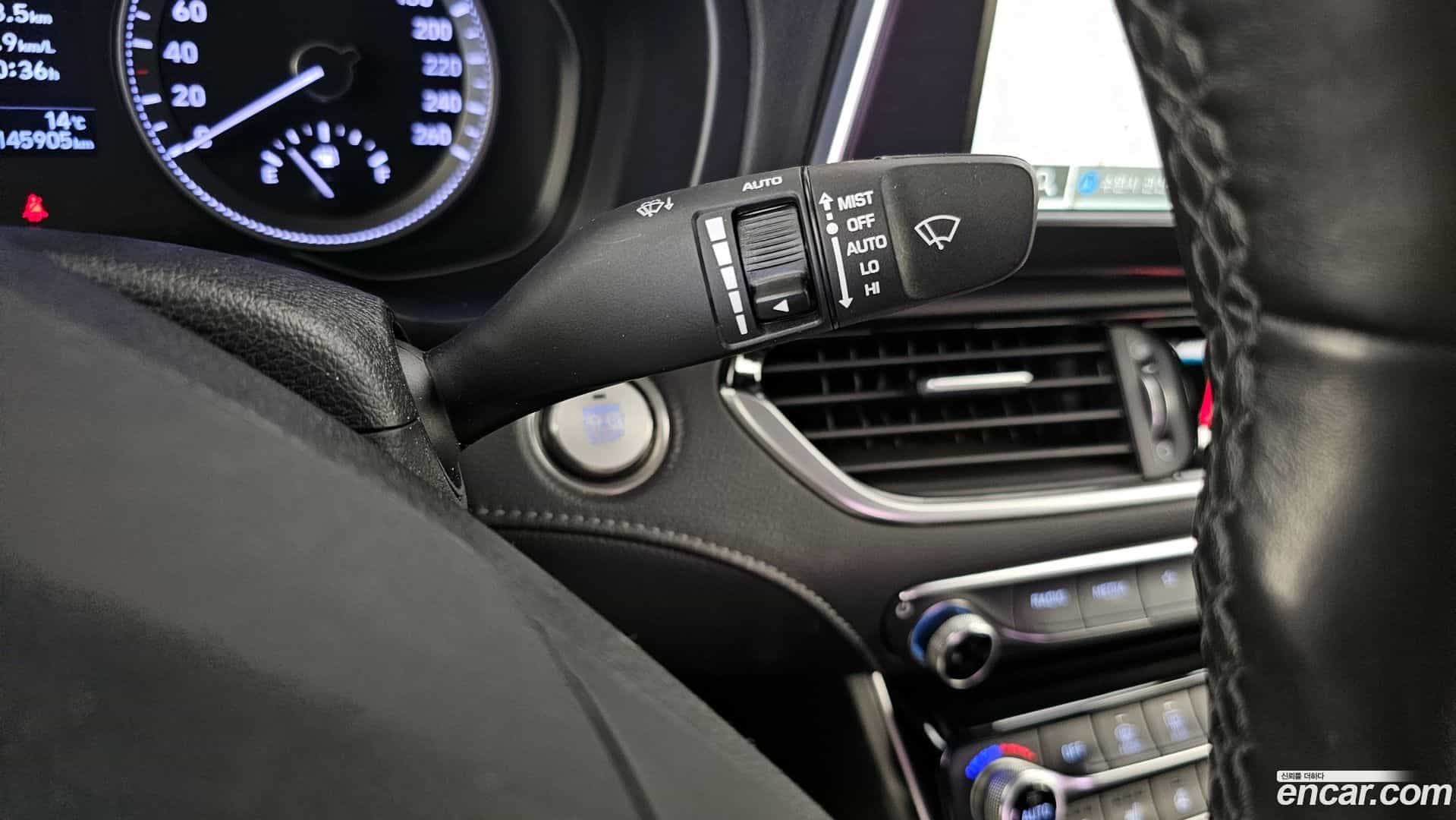 Grandeur Hyundai 2017.2-OPTION-019