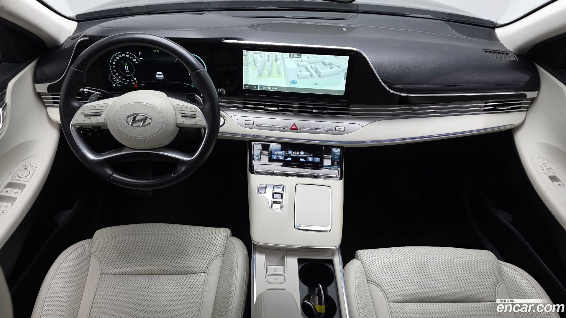Main__Slider__Photo:Grandeur Hyundai 2022.3-6
