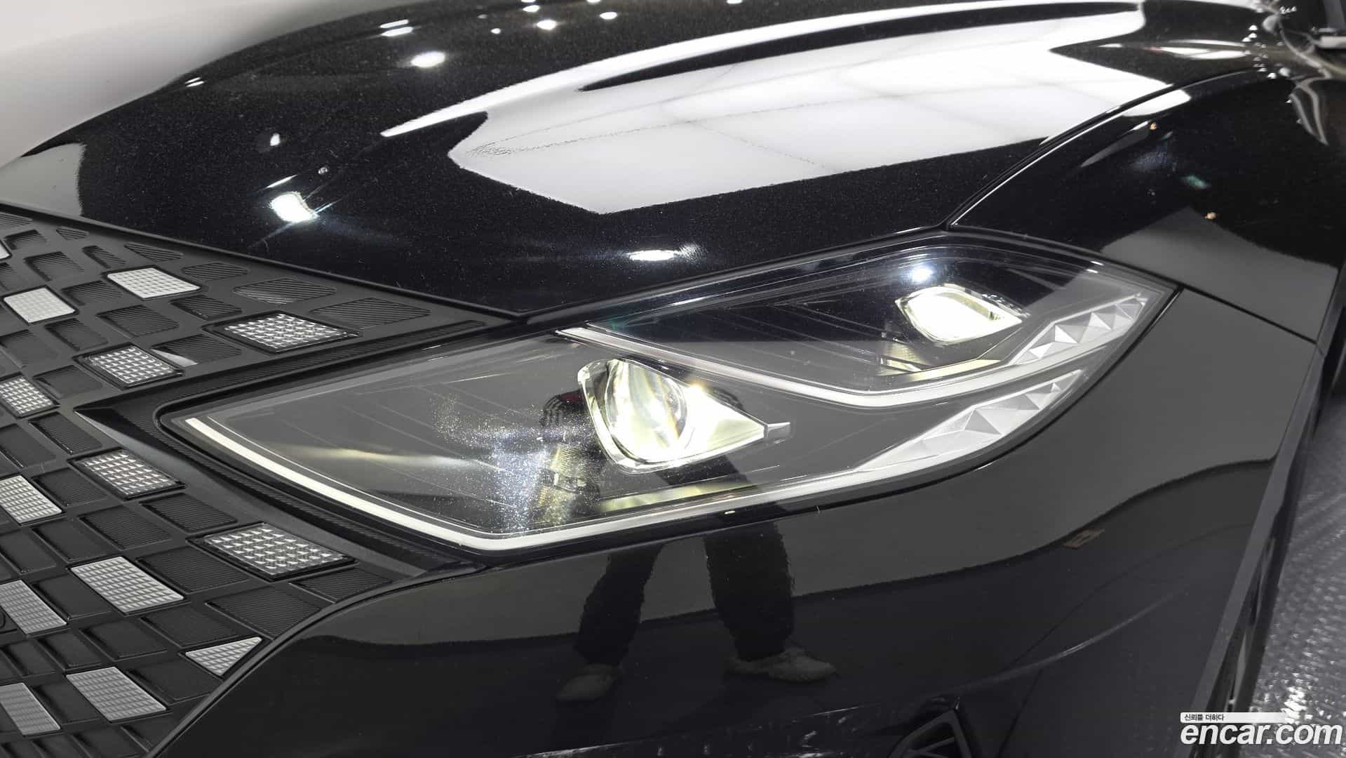 Grandeur Hyundai 2022.3-OUTER-032
