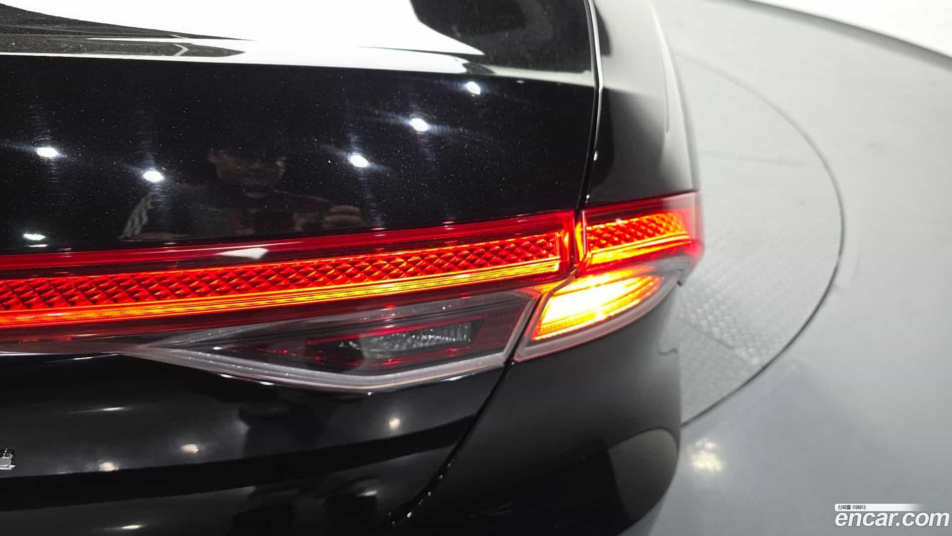 Grandeur Hyundai 2022.3-OUTER-033