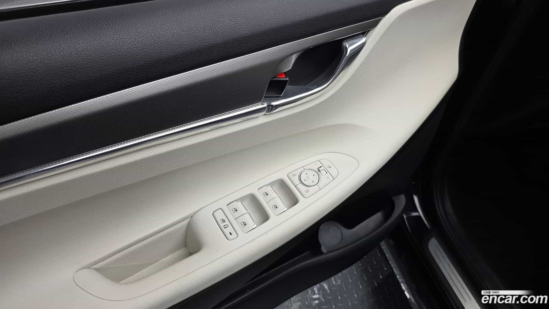 Grandeur Hyundai 2022.3-OPTION-044