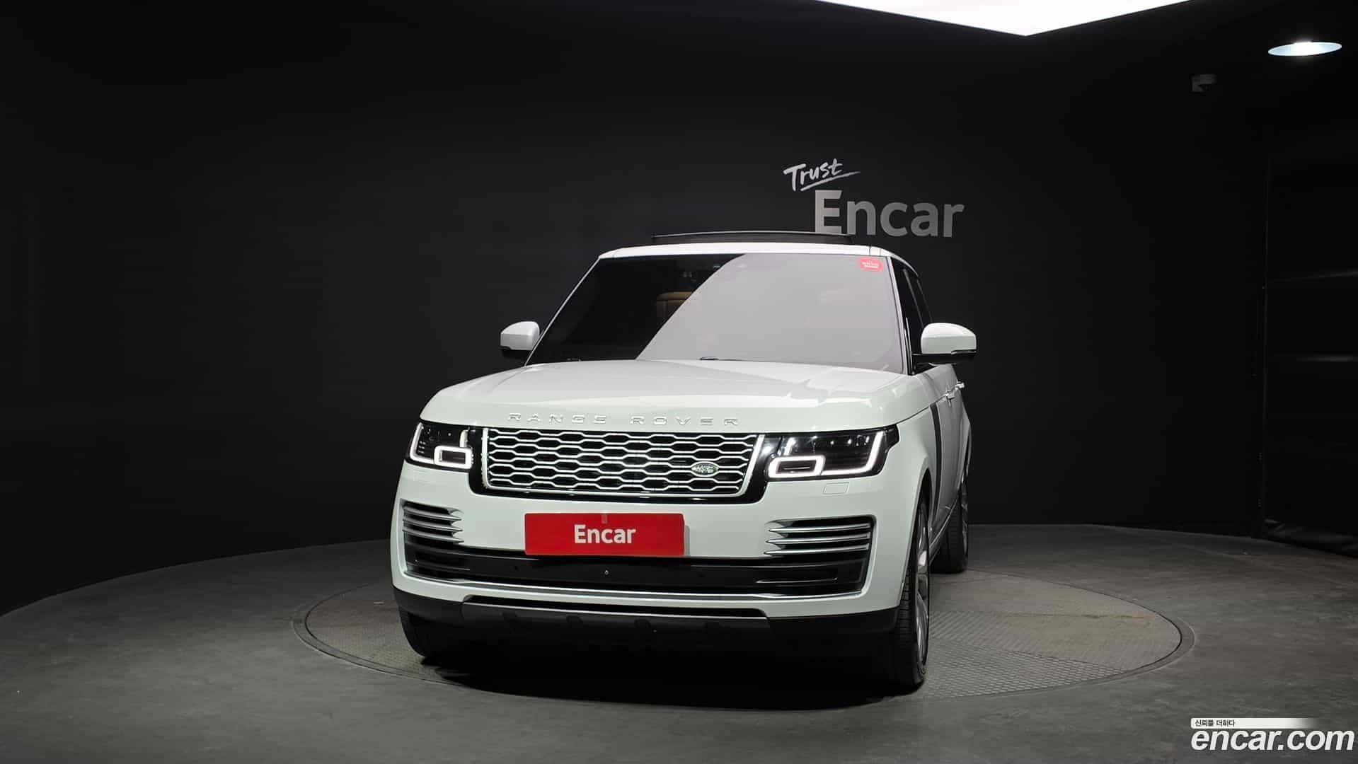 Range Rover Land Rover 2019.10-OUTER-003