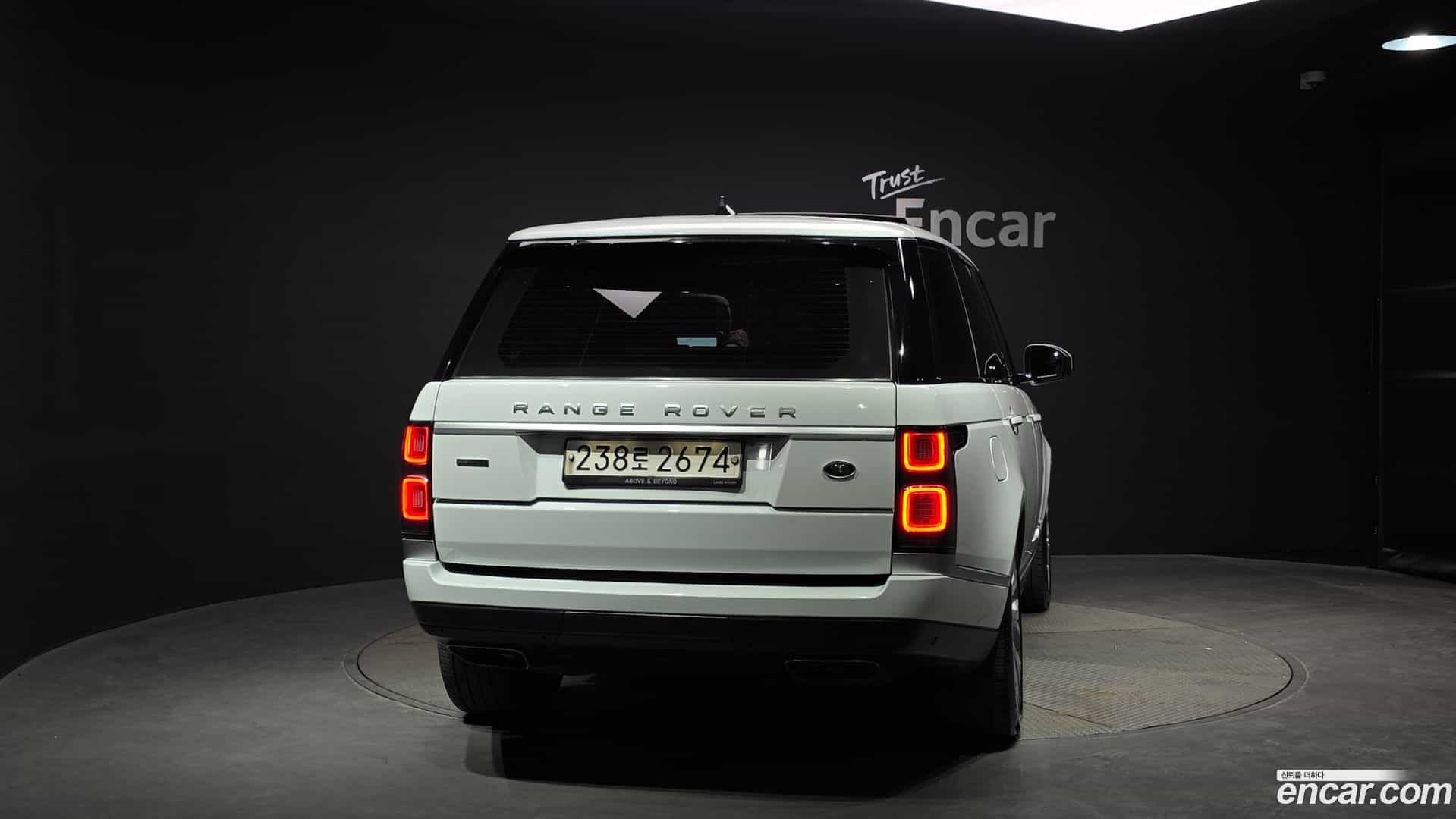Range Rover Land Rover 2019.10-OUTER-004