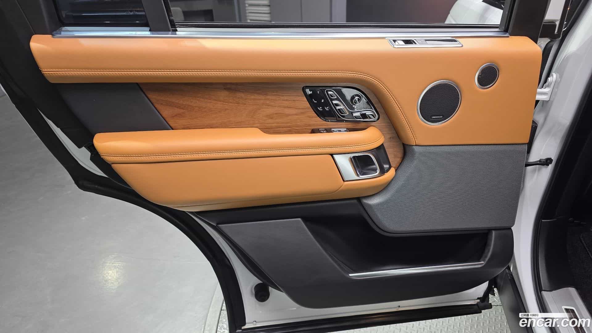 Range Rover Land Rover 2019.10-INNER-035