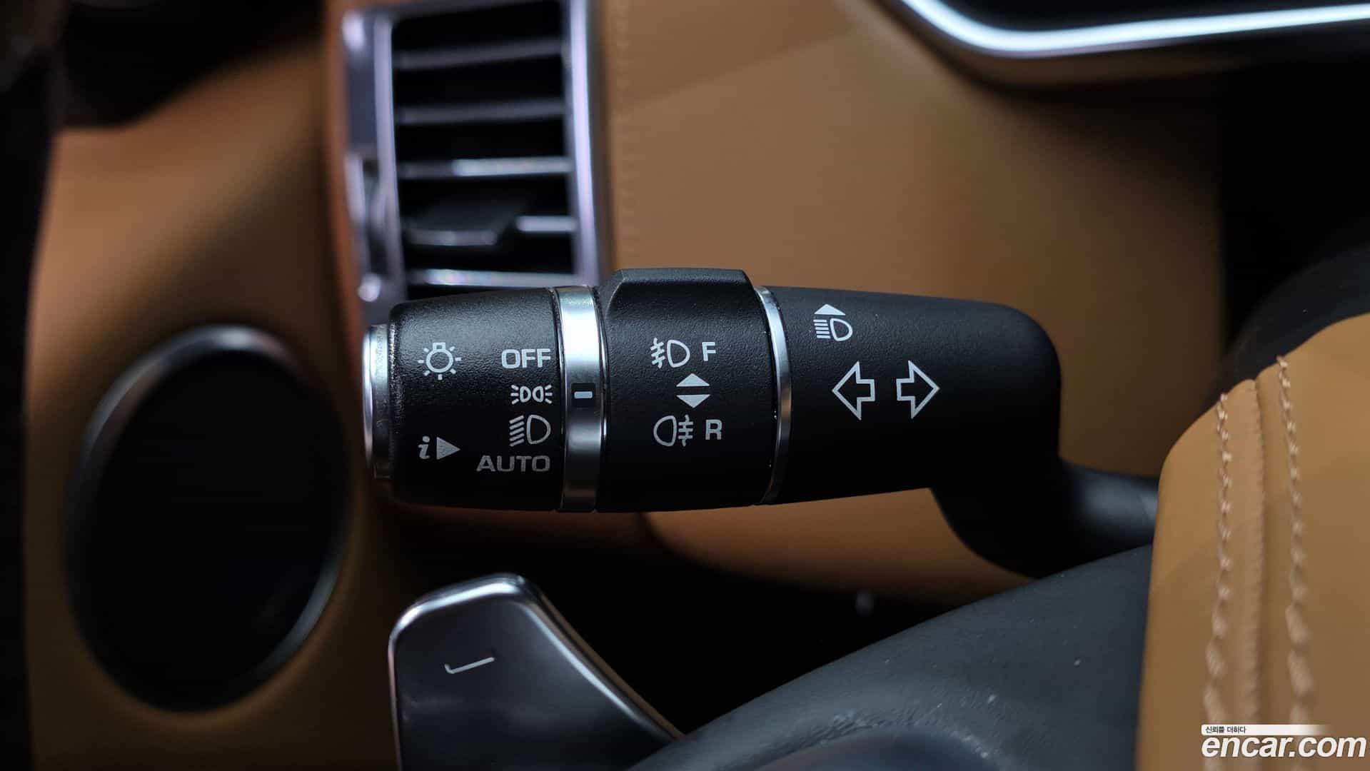 Range Rover Land Rover 2019.10-OPTION-044