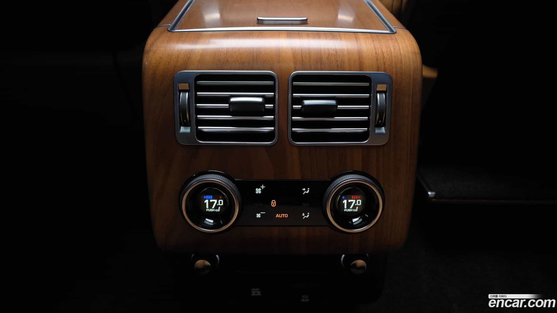 Range Rover Land Rover 2019.10-OPTION-047