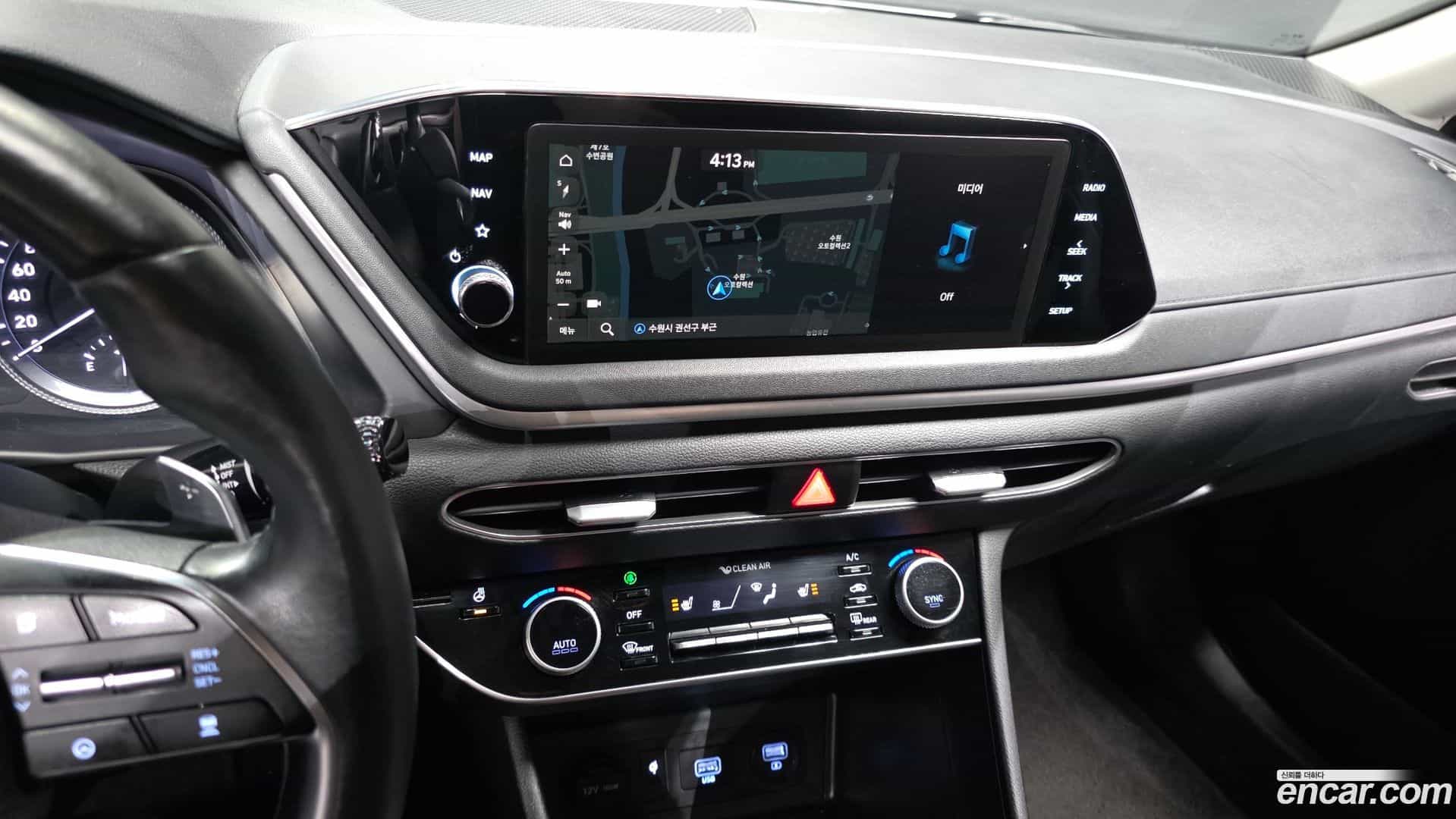 Sonata Hyundai 2022.6-OPTION-019