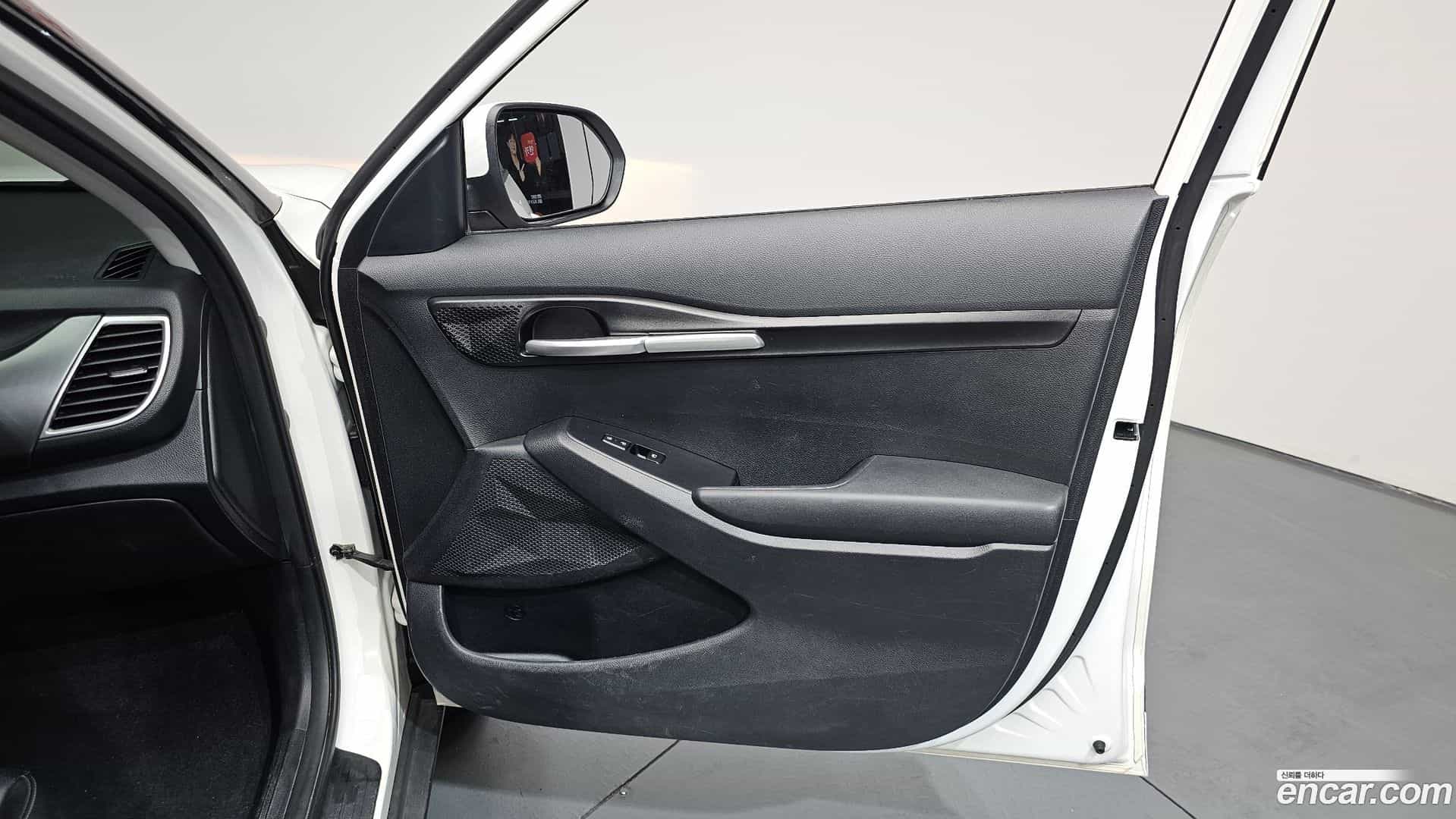 Seltos Kia 2022.2-INNER-034