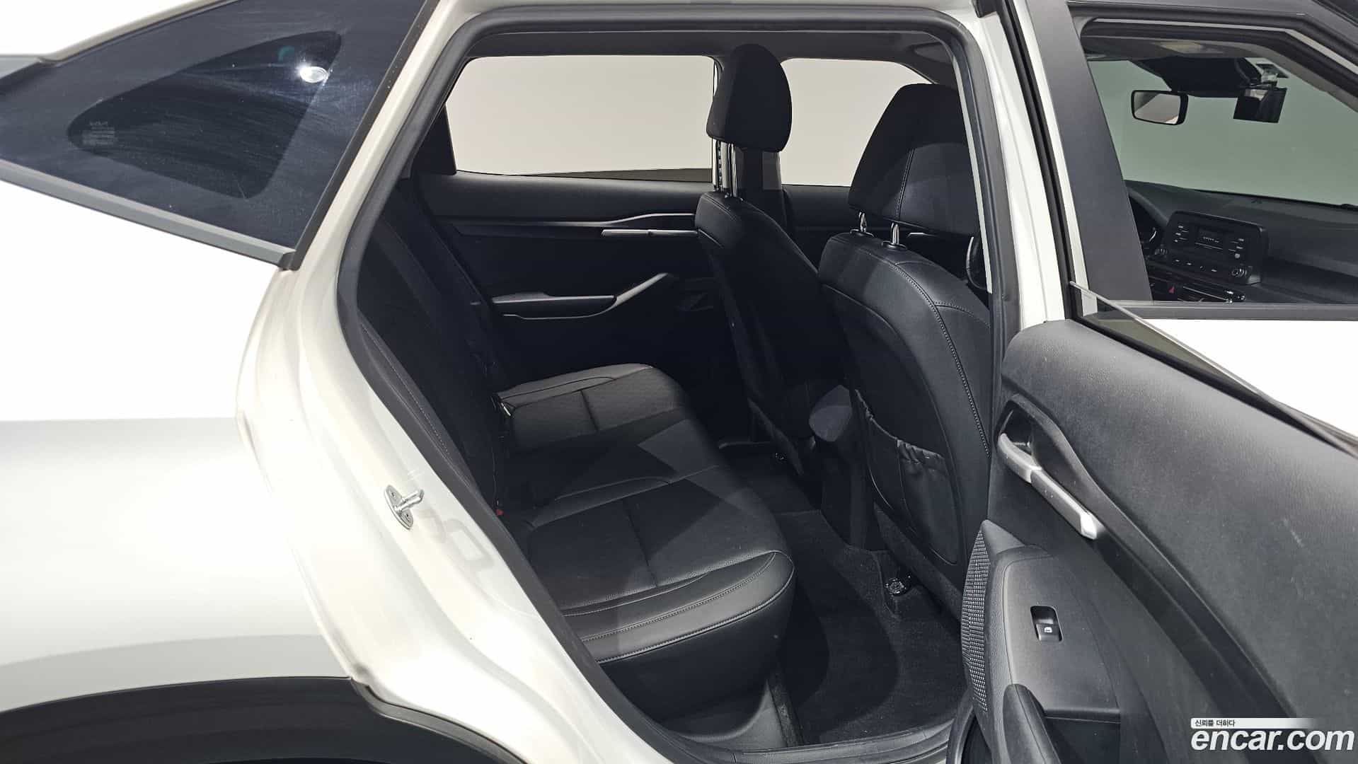 Seltos Kia 2022.2-INNER-036