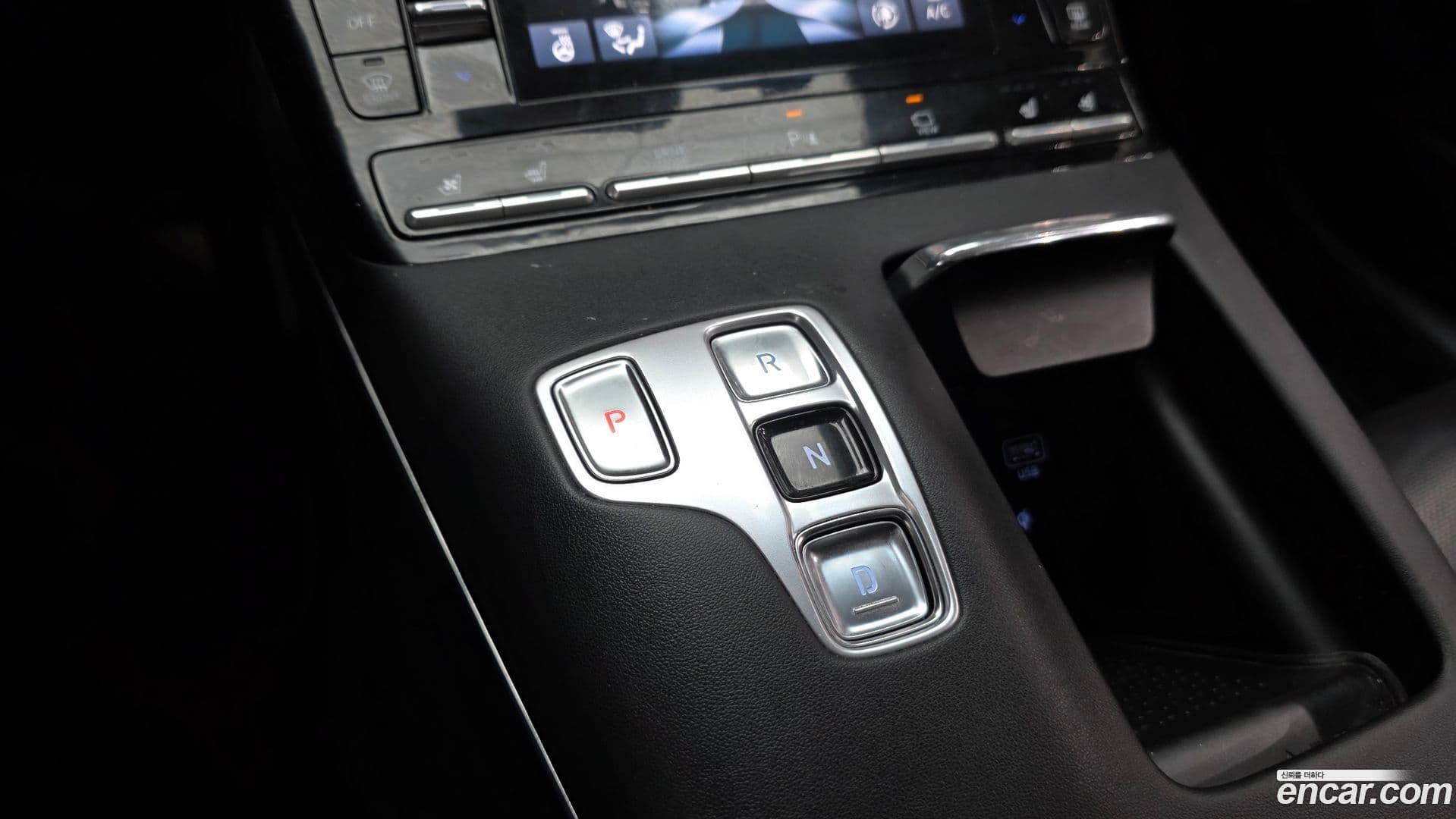 Main__Slider__Photo:Grandeur Hyundai 2022.3-8