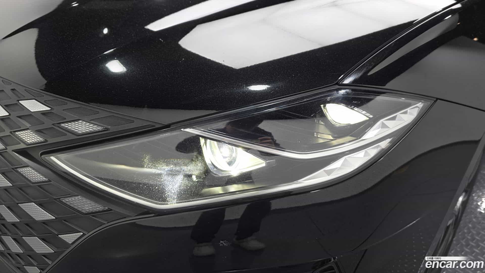 Grandeur Hyundai 2022.3-OUTER-032