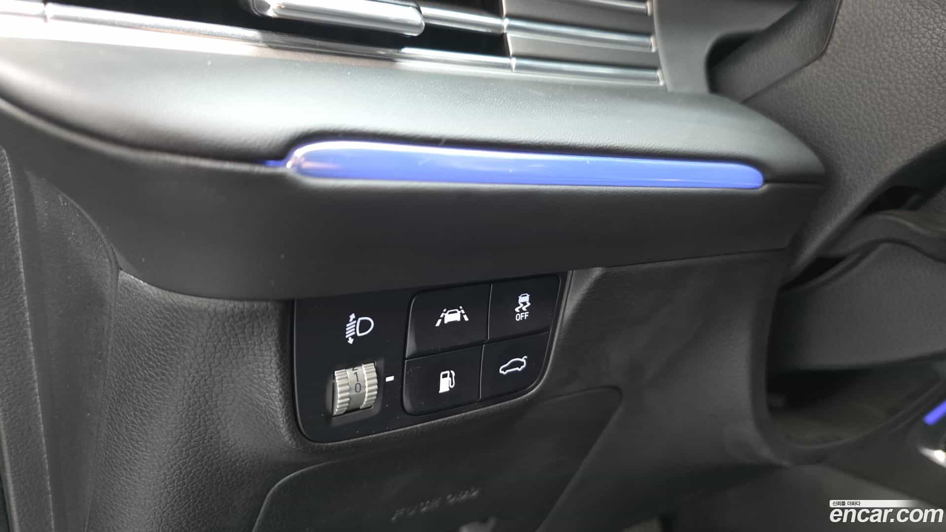 Grandeur Hyundai 2022.3-OPTION-044