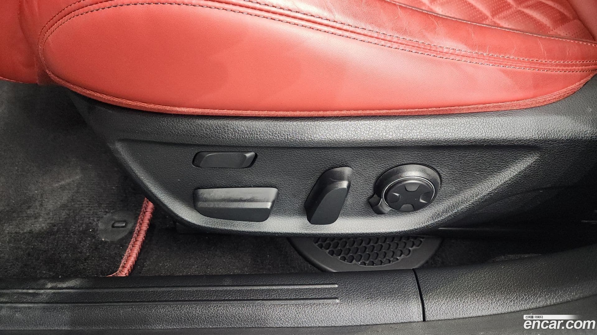 Main__Slider__Photo:G70 Genesis 2022.5-31