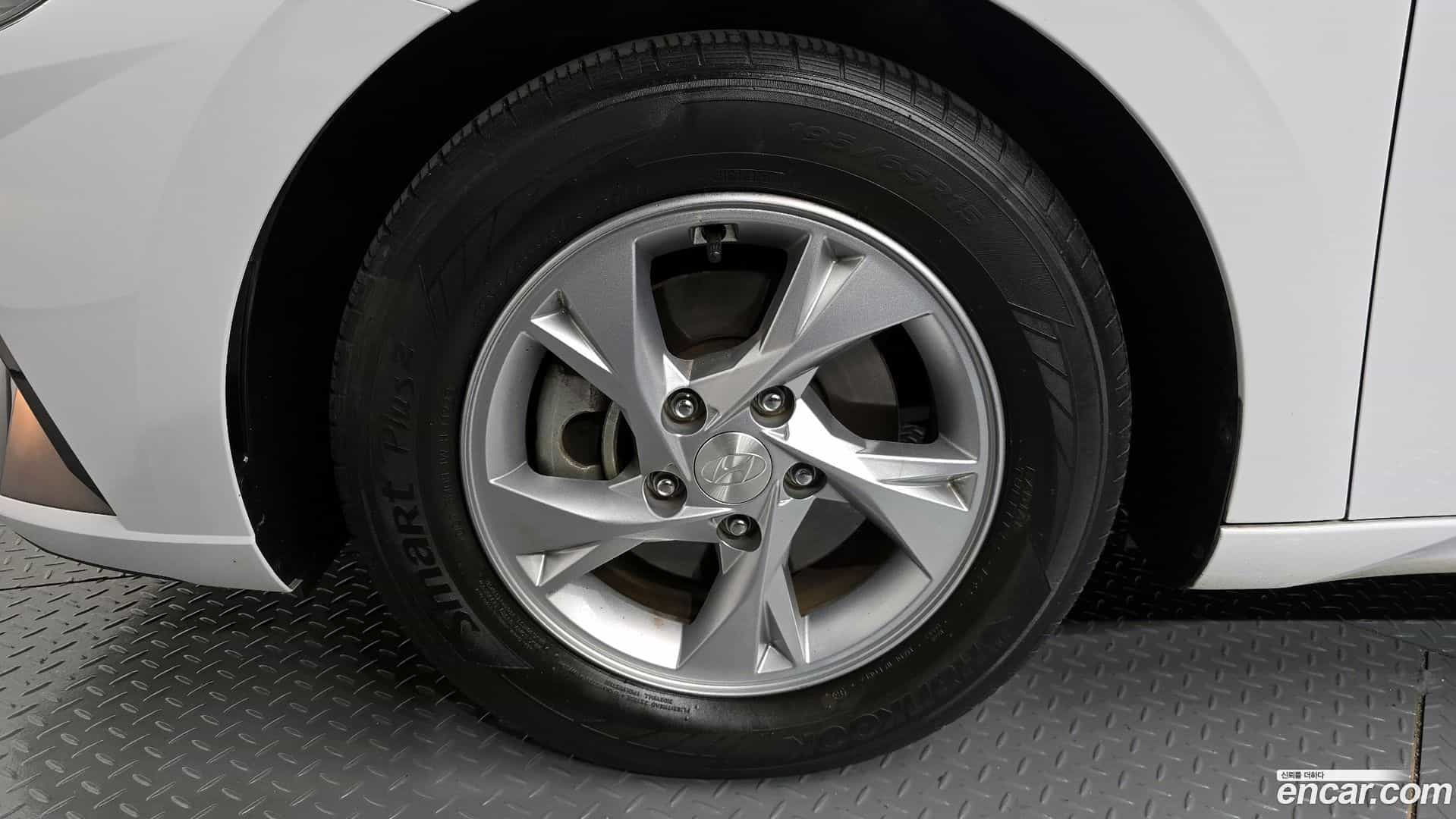 AVANTE Hyundai 2020.9-OUTER-005
