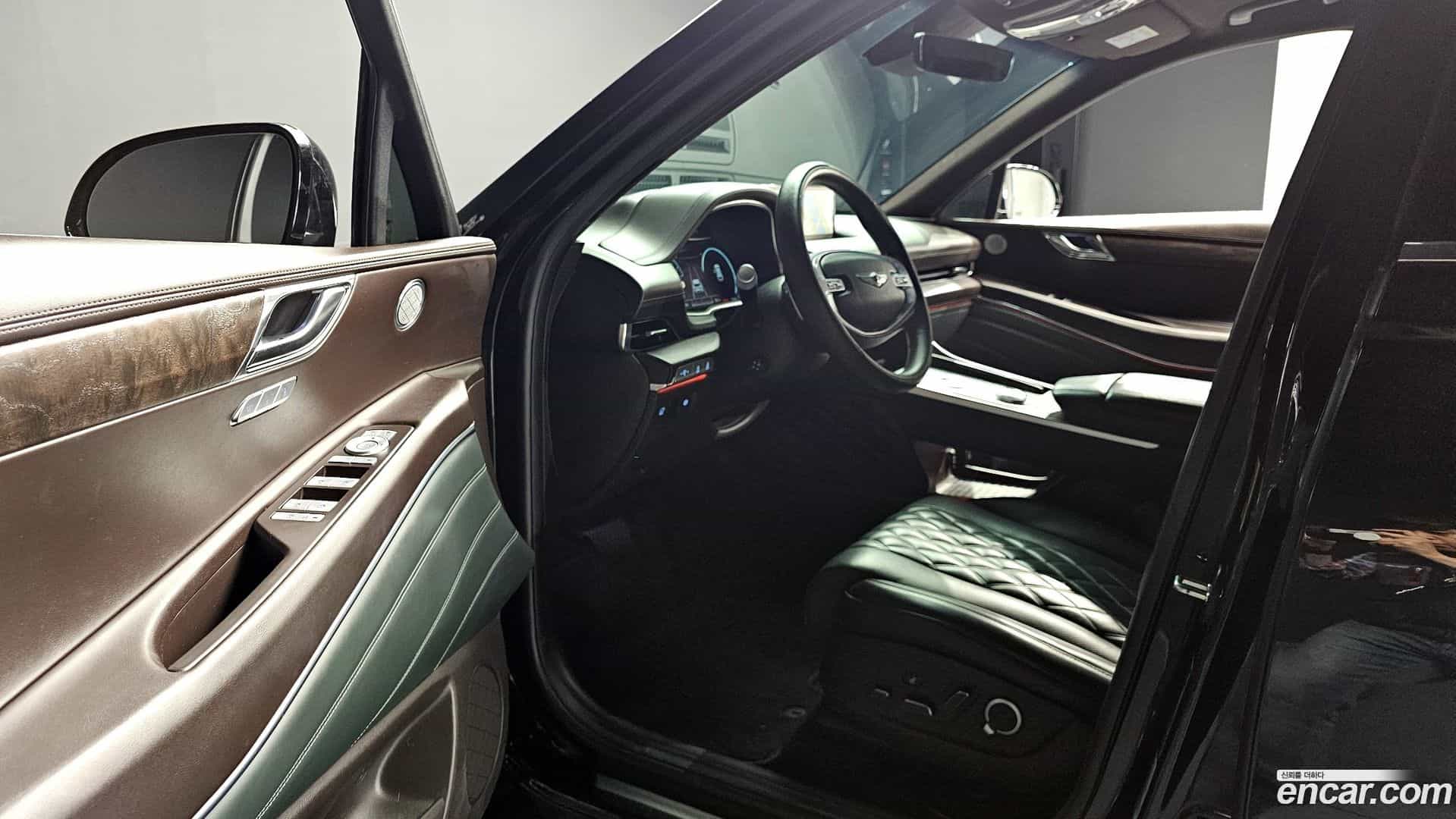 GV80 Genesis 2022.0-INNER-010