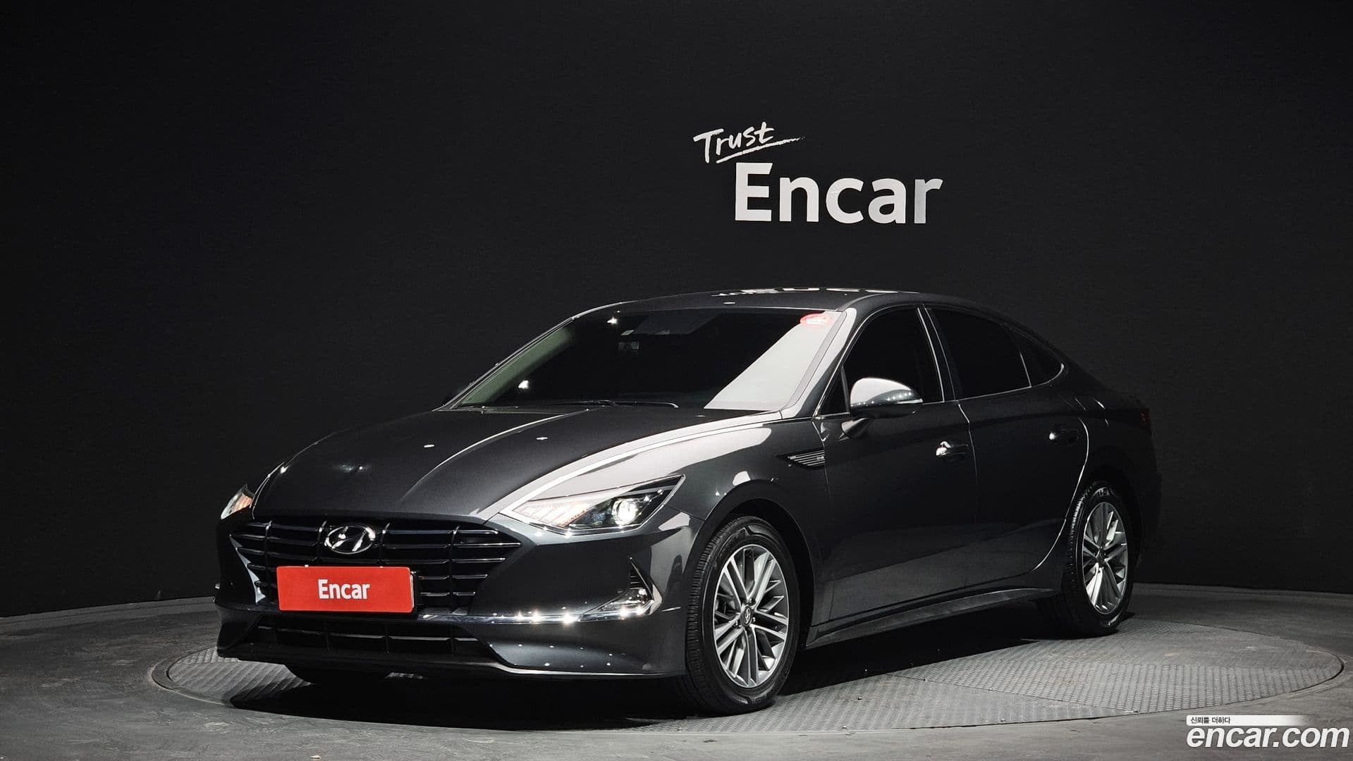 Main__Slider__Photo:Sonata Hyundai 2019.4-0