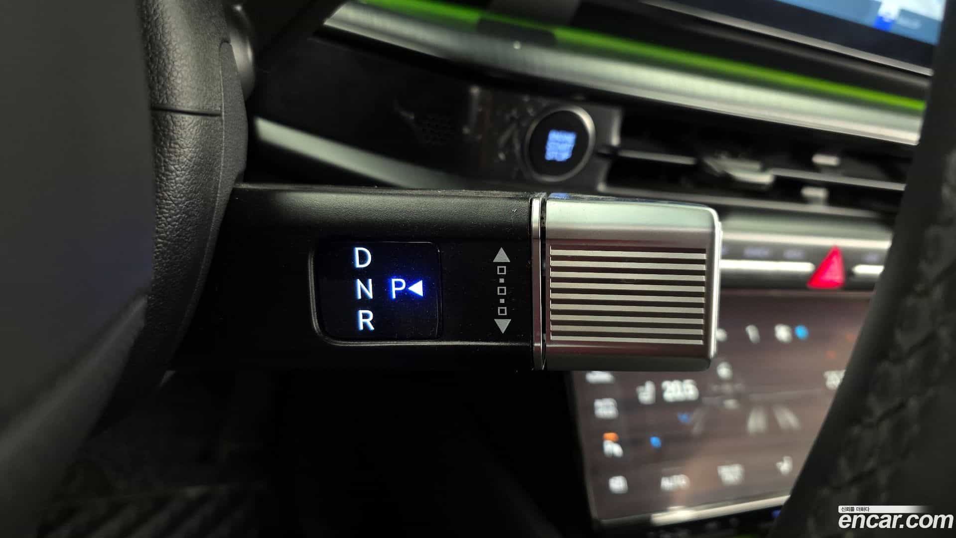 Grandeur Hyundai 2023.10-INNER-009