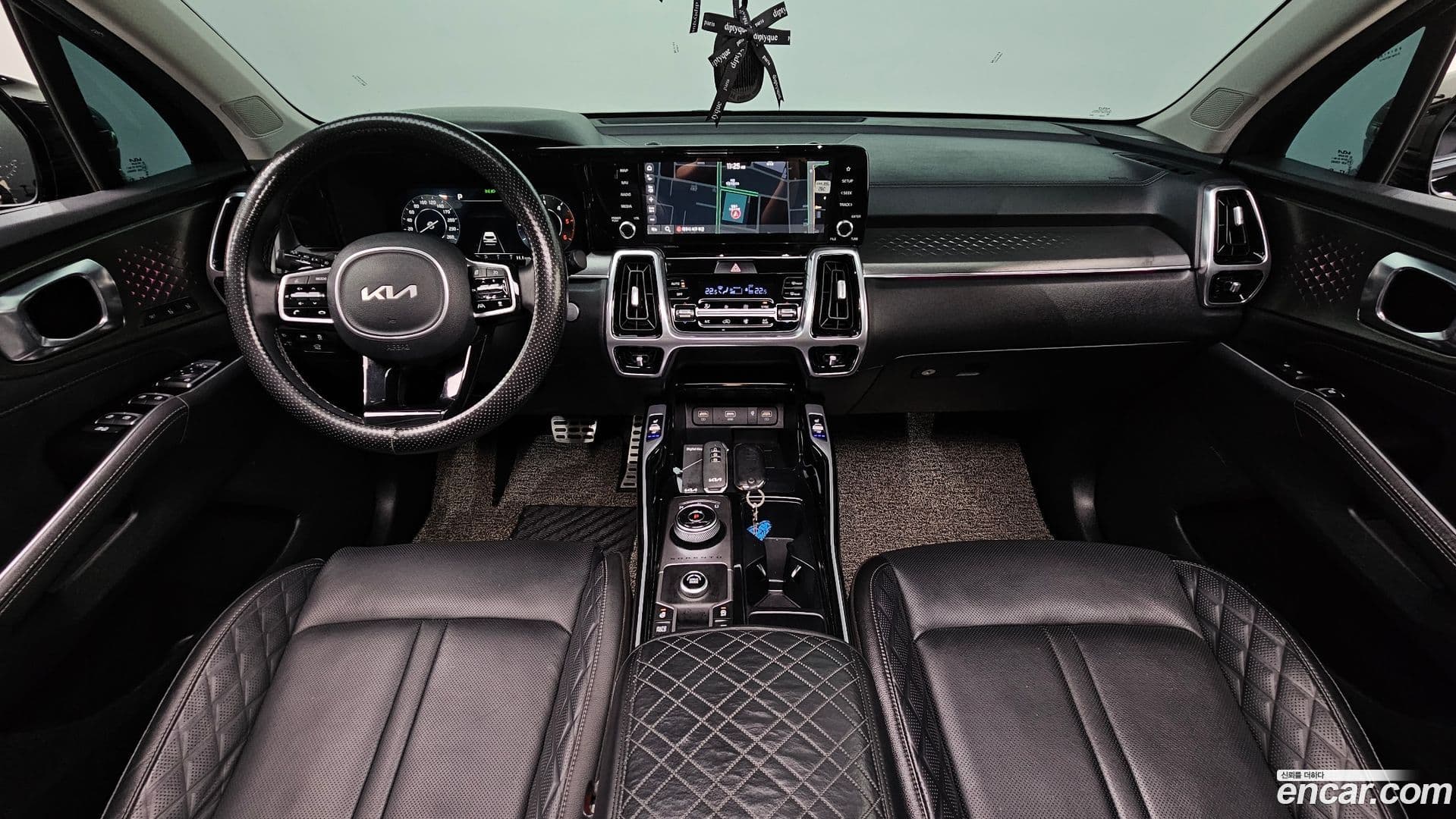Main__Slider__Photo:Sorento Kia 2021.11-6
