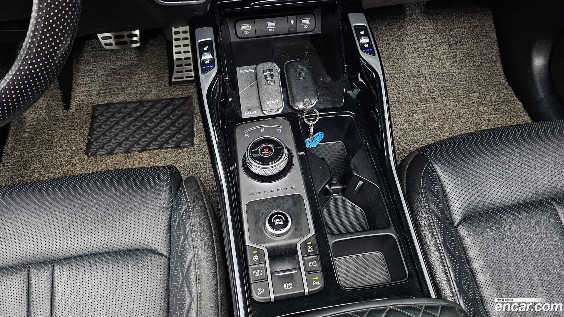 Main__Slider__Photo:Sorento Kia 2021.11-8