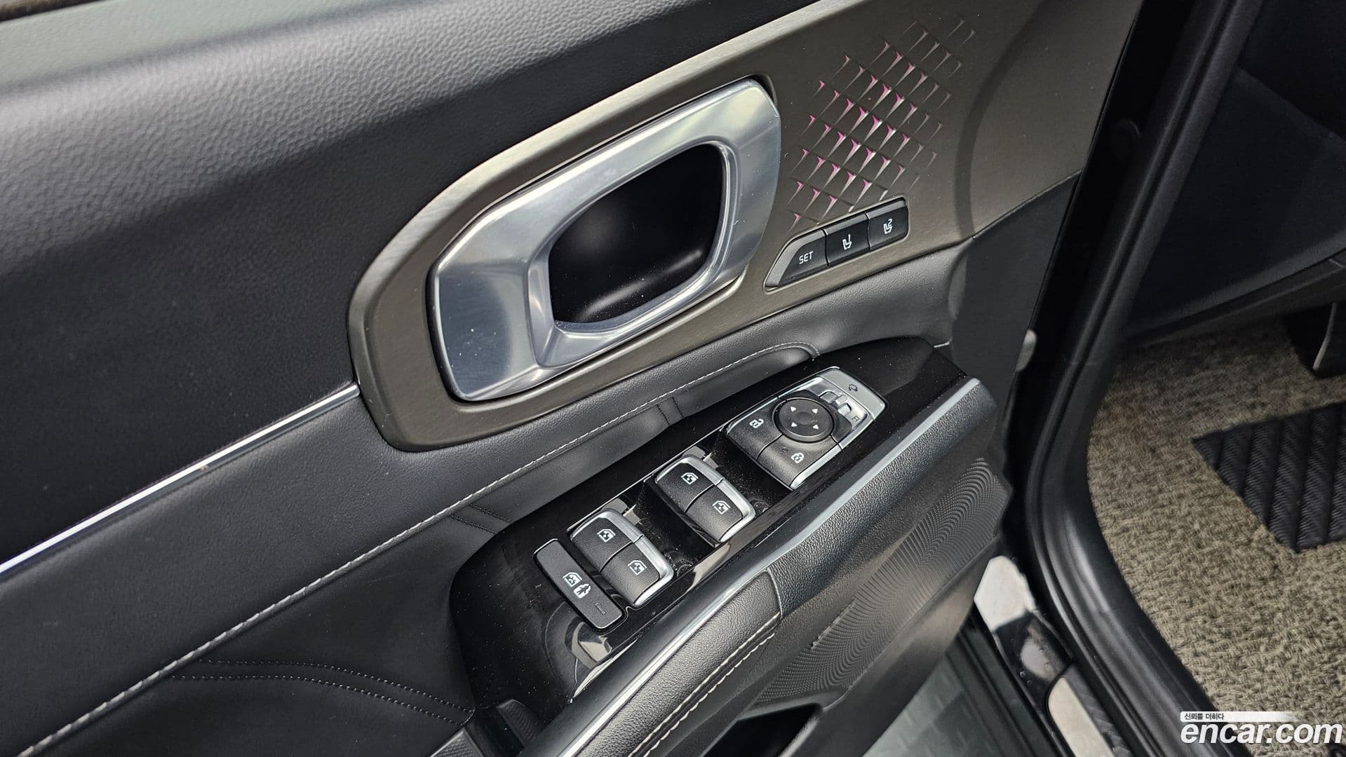 Main__Slider__Photo:Sorento Kia 2021.11-18