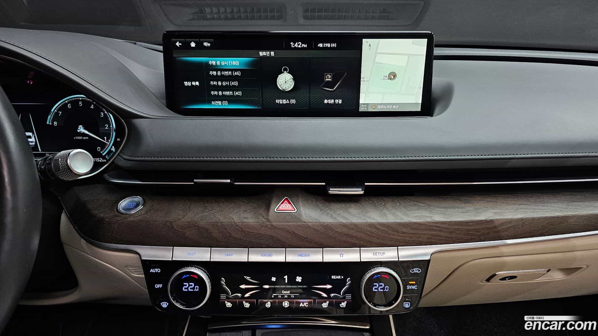 G80 Genesis 2022.1-OPTION-016