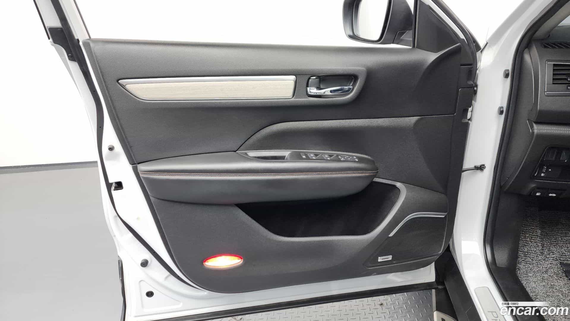 QM6 Renault Korea 2020.11-INNER-034