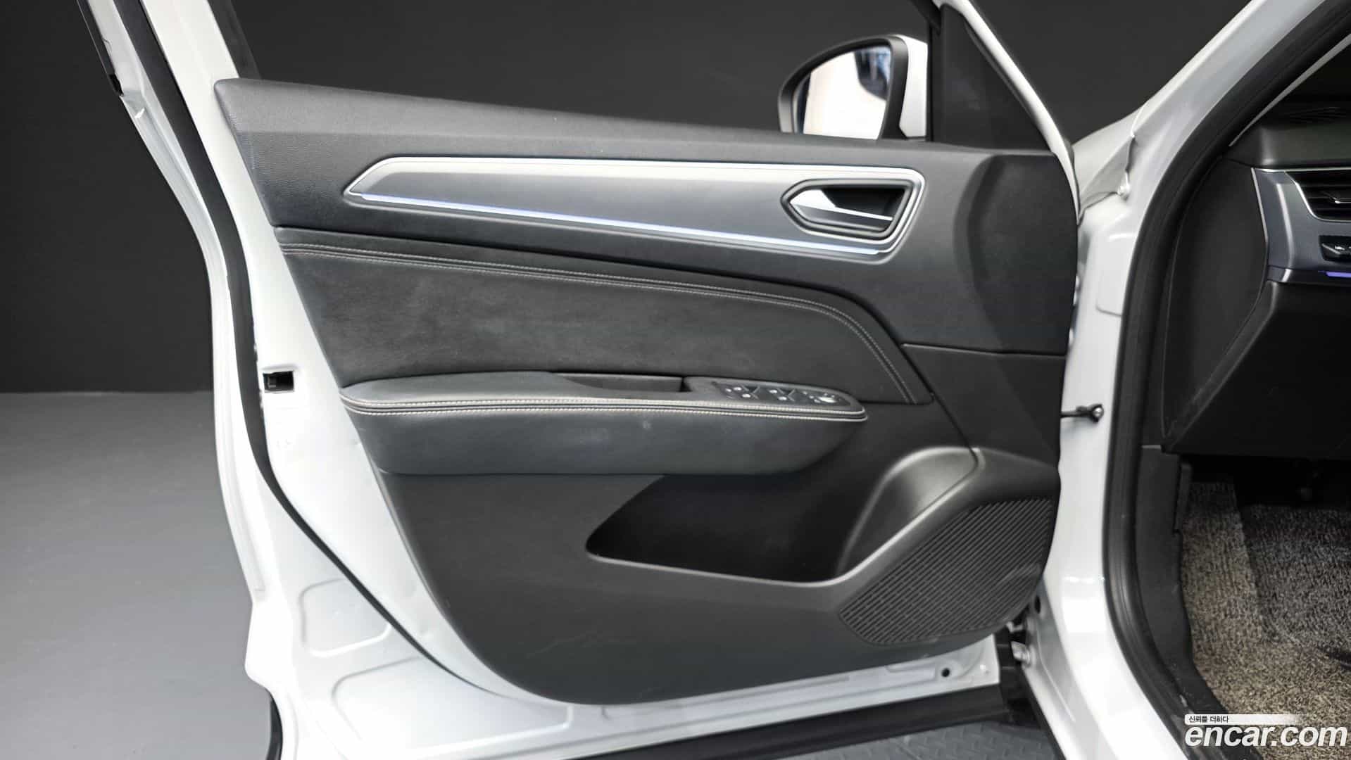 XM3 Renault Korea 2020.9-INNER-034