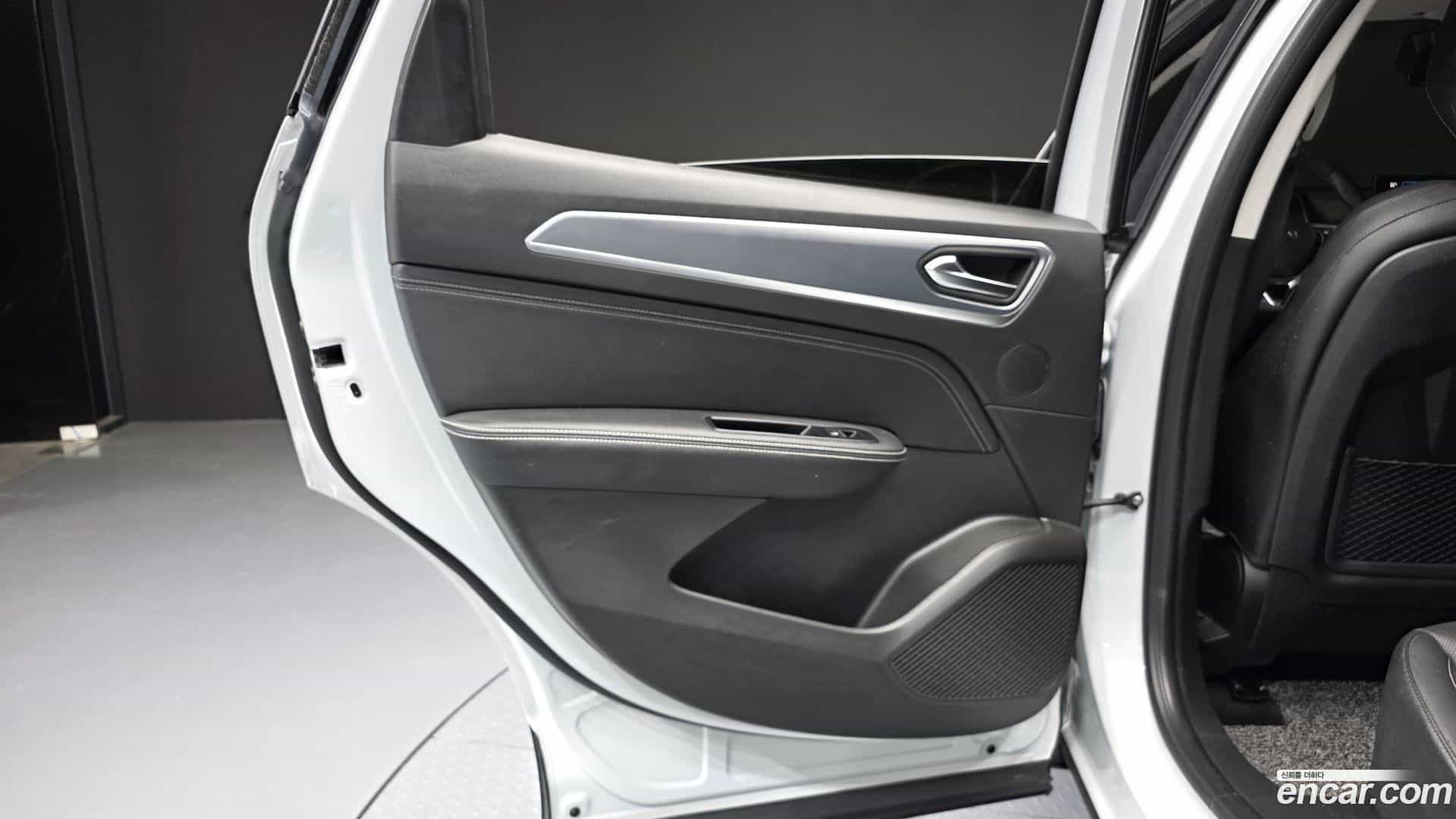 XM3 Renault Korea 2020.9-INNER-035