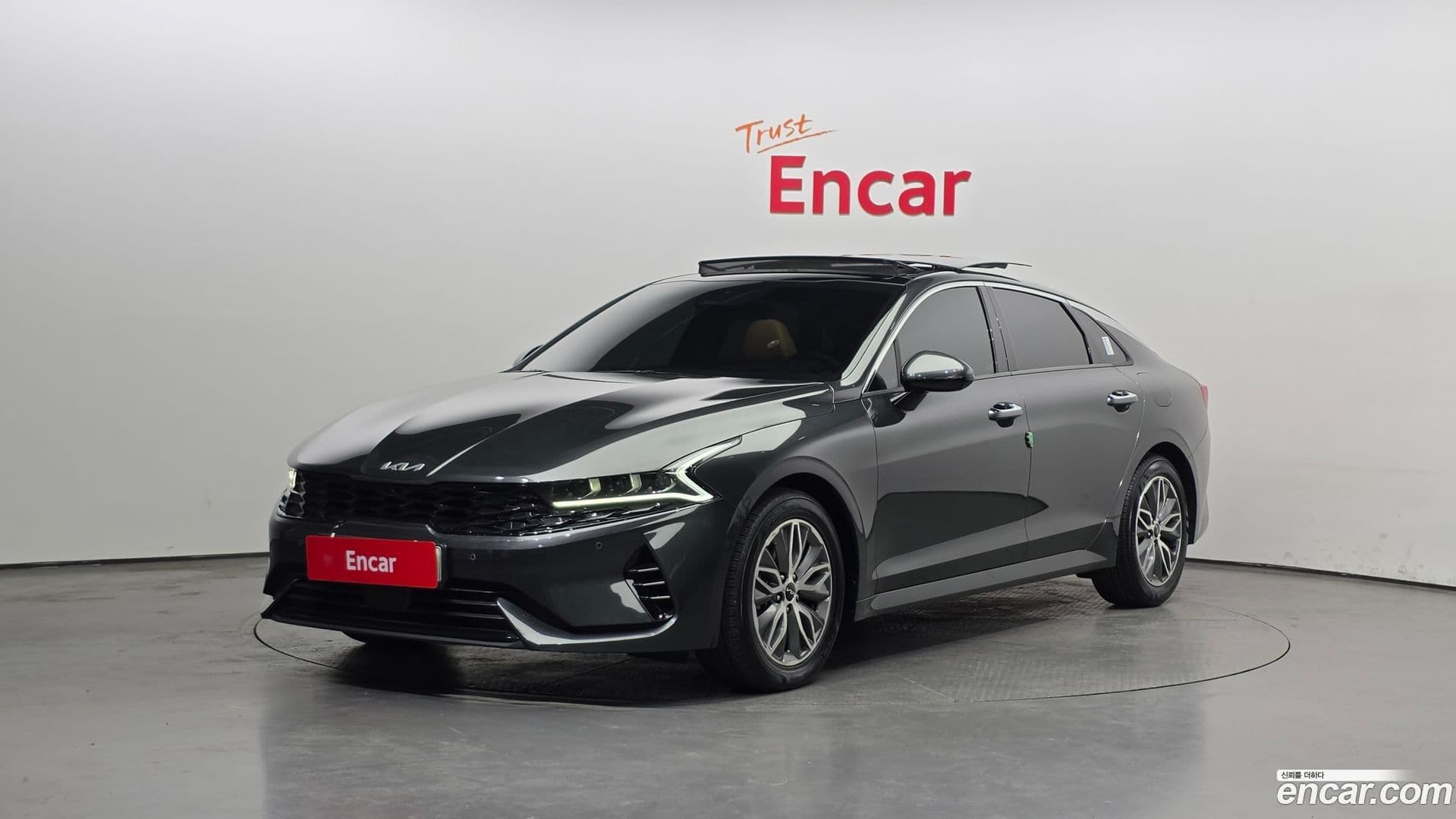 Main__Slider__Photo:K5 Kia 2021.7-0