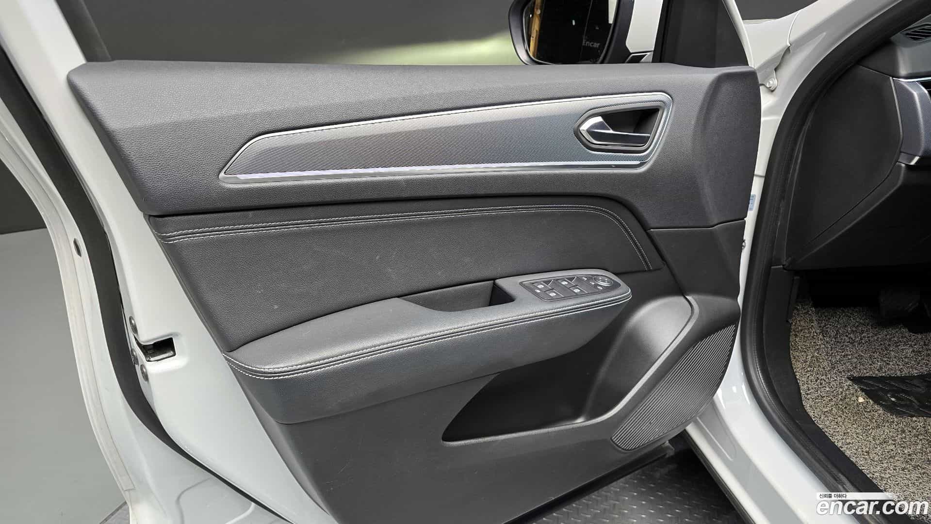 XM3 Renault Korea 2020.8-INNER-034