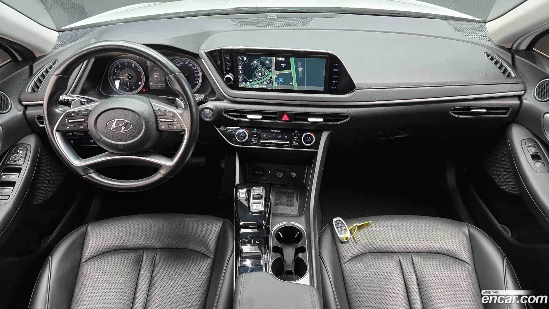 Sonata Hyundai 2022.6-INNER-007