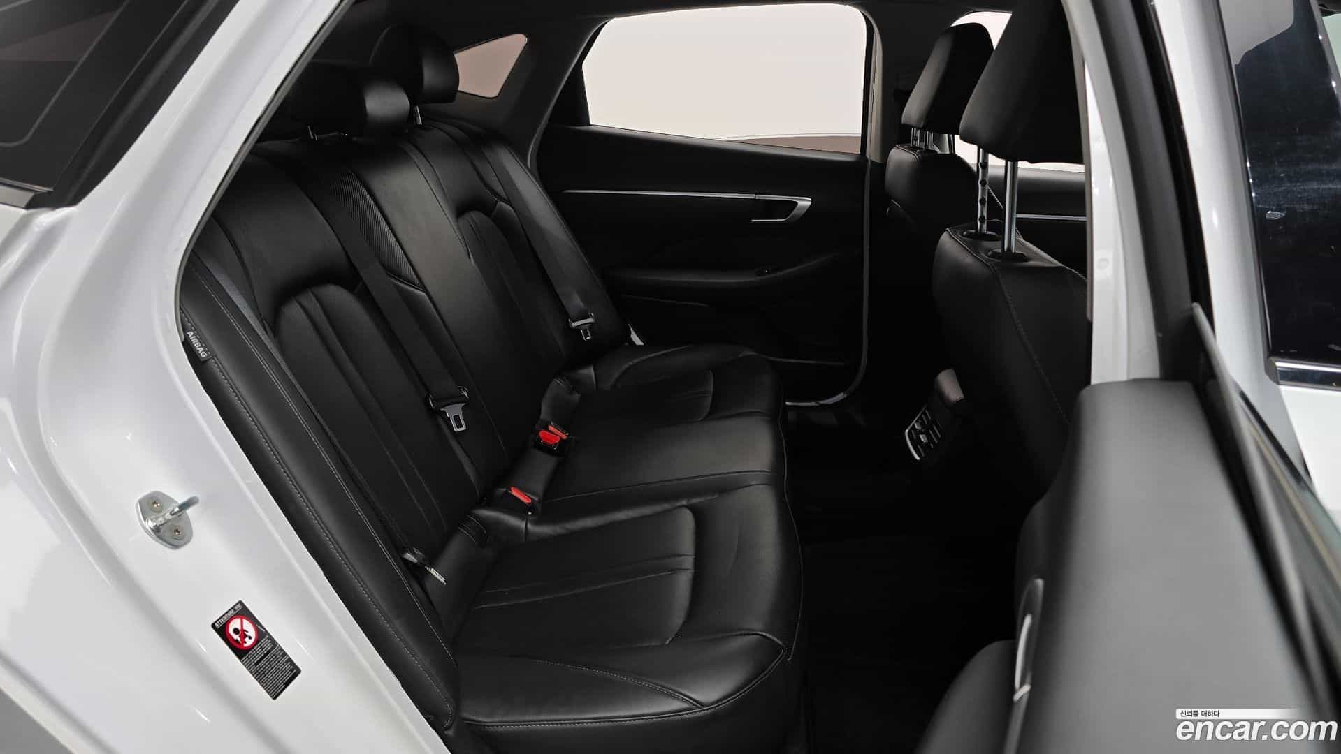 Sonata Hyundai 2022.6-OPTION-015