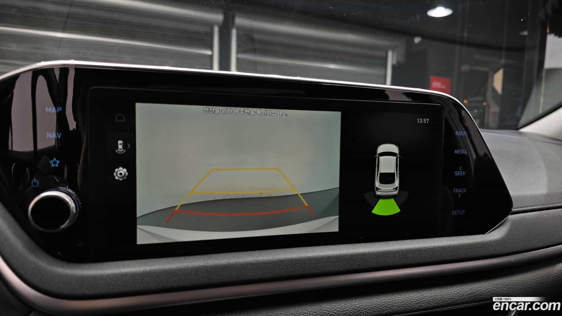 Sonata Hyundai 2022.6-OPTION-019